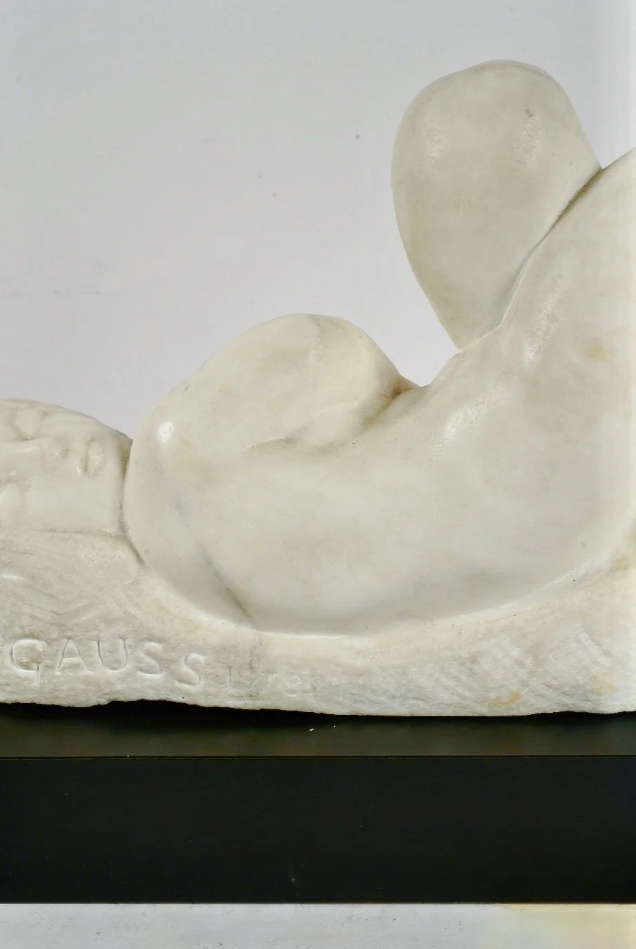 Marble nude--Gauss. 1973 - 3.jpeg
