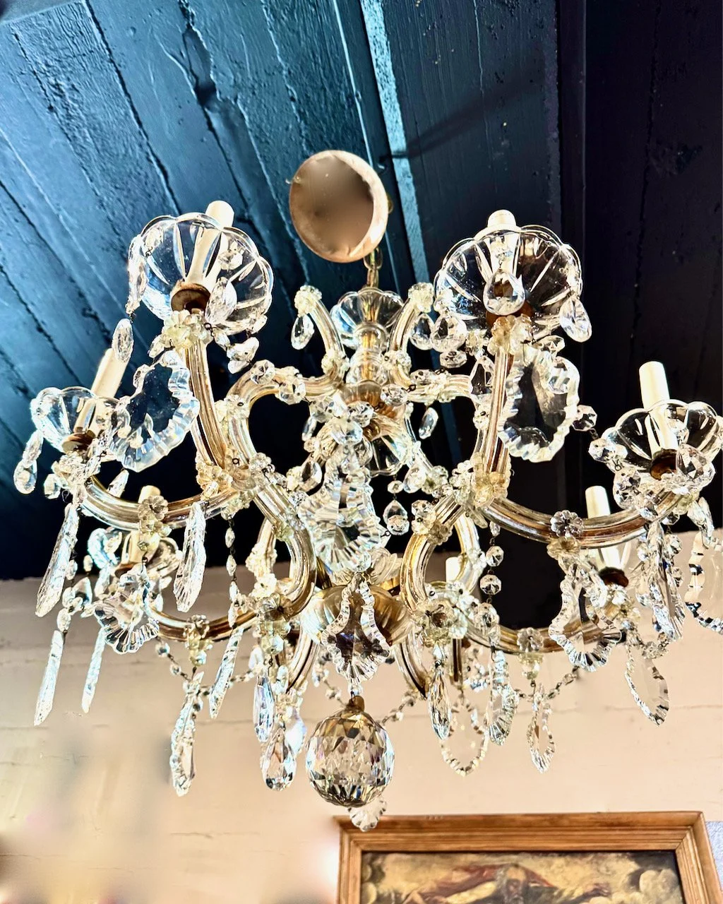 venetian cut crystal chandelier - 3.jpeg