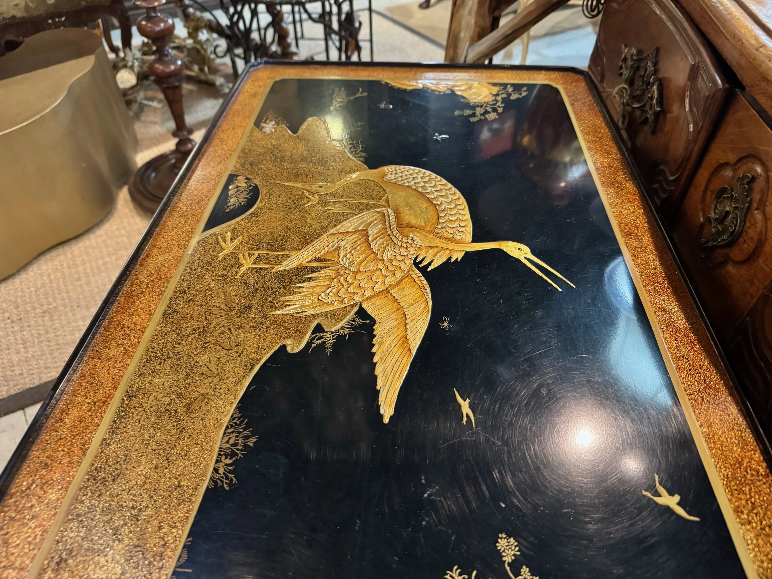Baker lacquer crane table - 3.jpeg