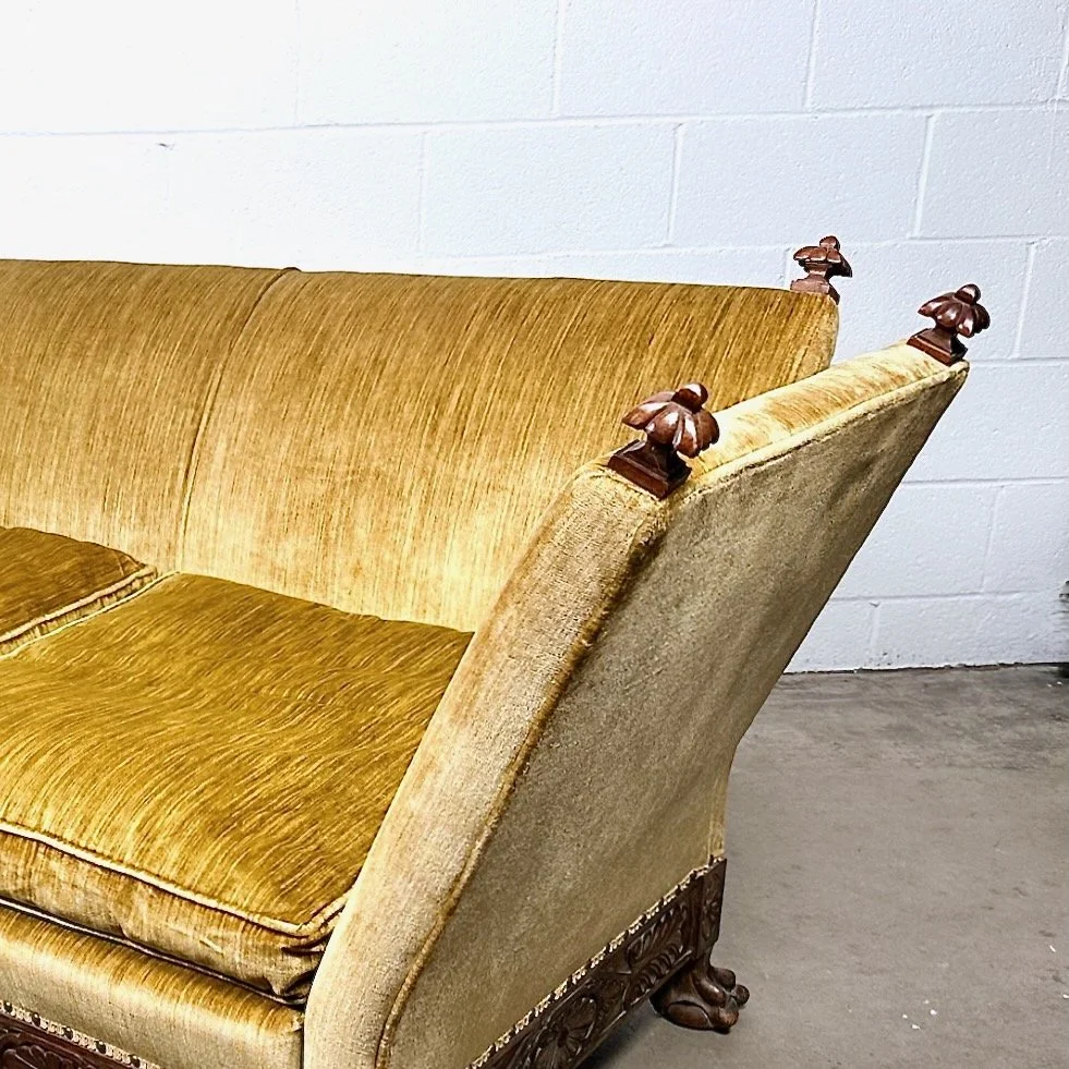 knole sofa II.a - 1.jpeg