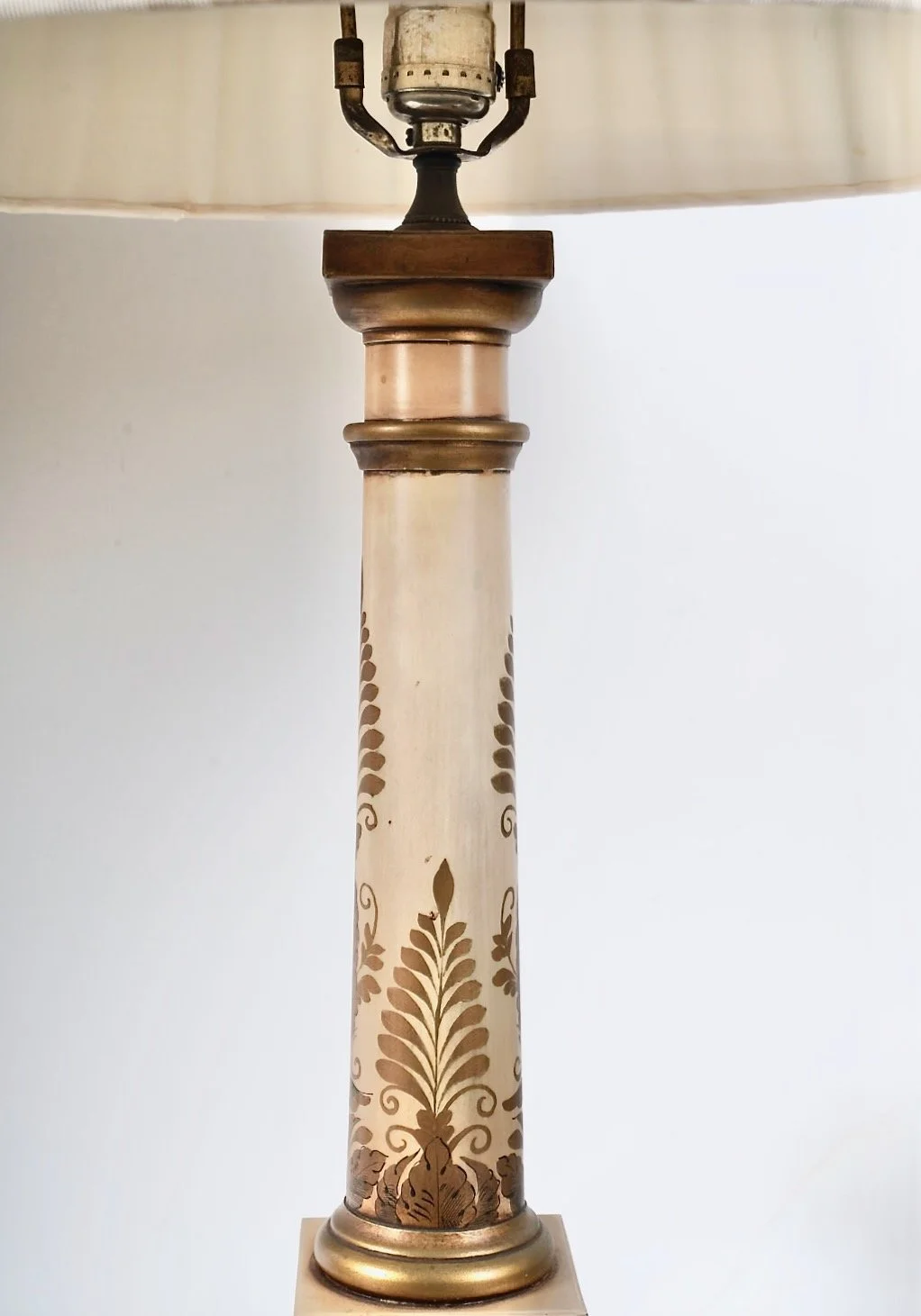painted tole lamps - 4.jpeg
