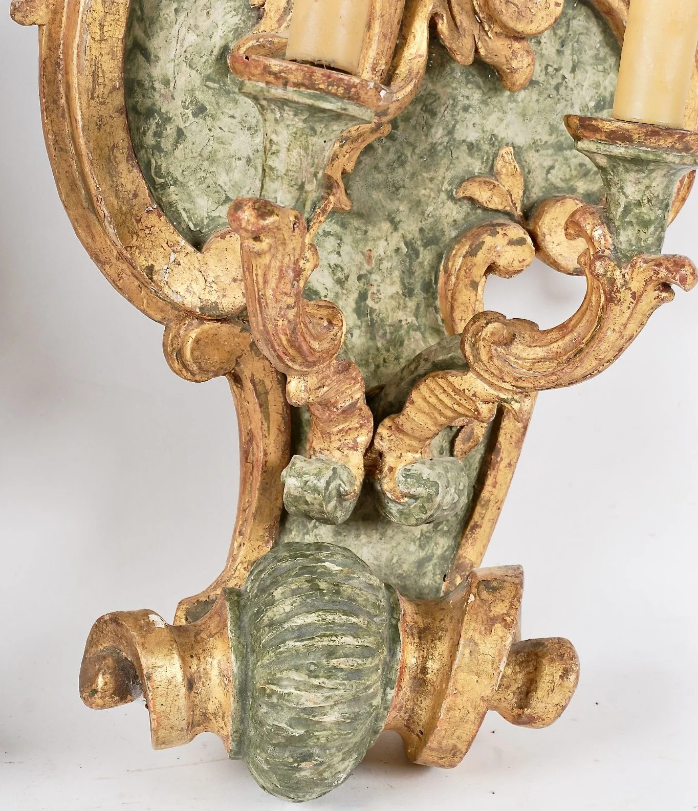 Pr. 18th c. Italian giltwood sconces - 5.jpeg