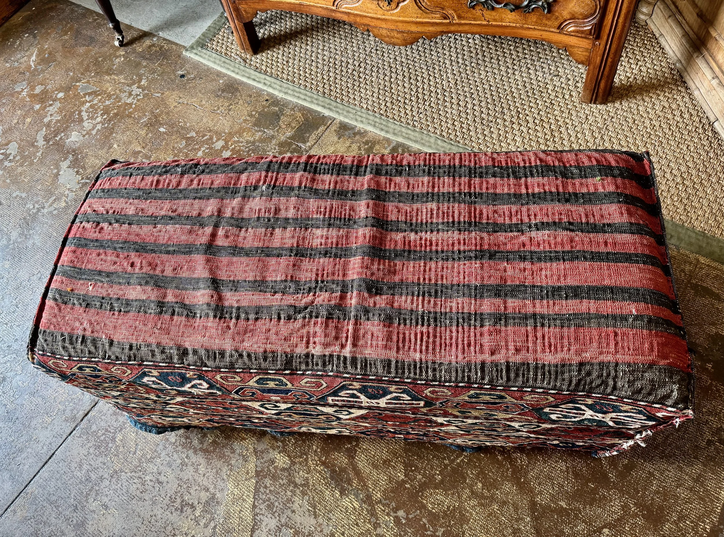 caucasian covered bench Small - 9.jpeg