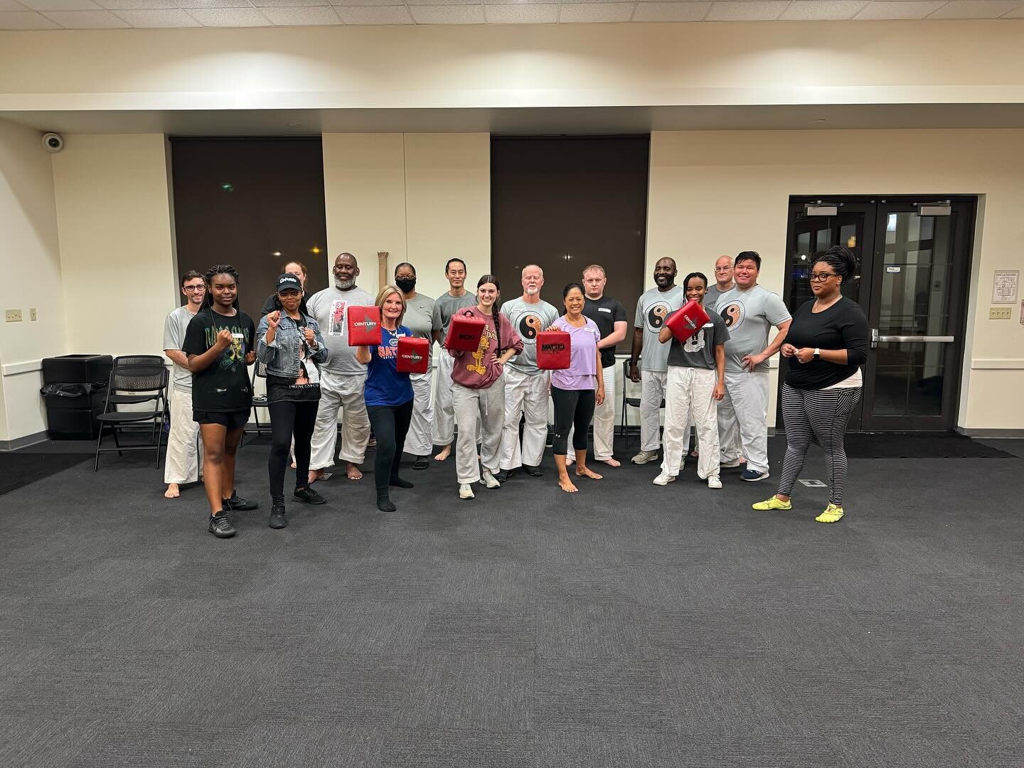 Everyone had a great time at our free self-defense seminar and leaned techniques to defend themselves as well as learning that self-defense is a mindset, not just blocking and counter-attacking. #cuongnhu #winterparkcommunitycenter