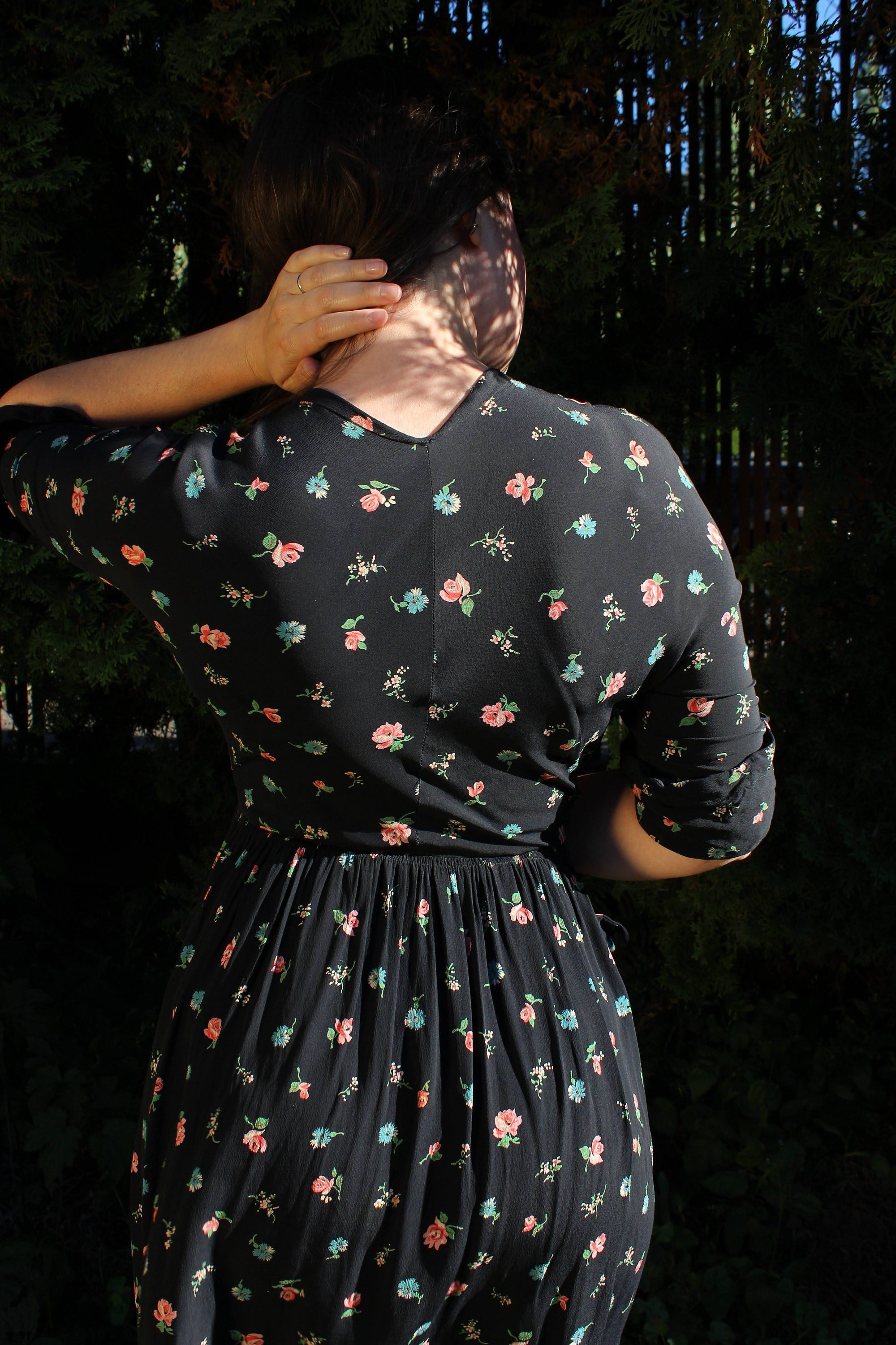 https://i.etsystatic.com/16779620/r/il/dcee44/5068999100/il_fullxfull.5068999100_q7e1.jpg