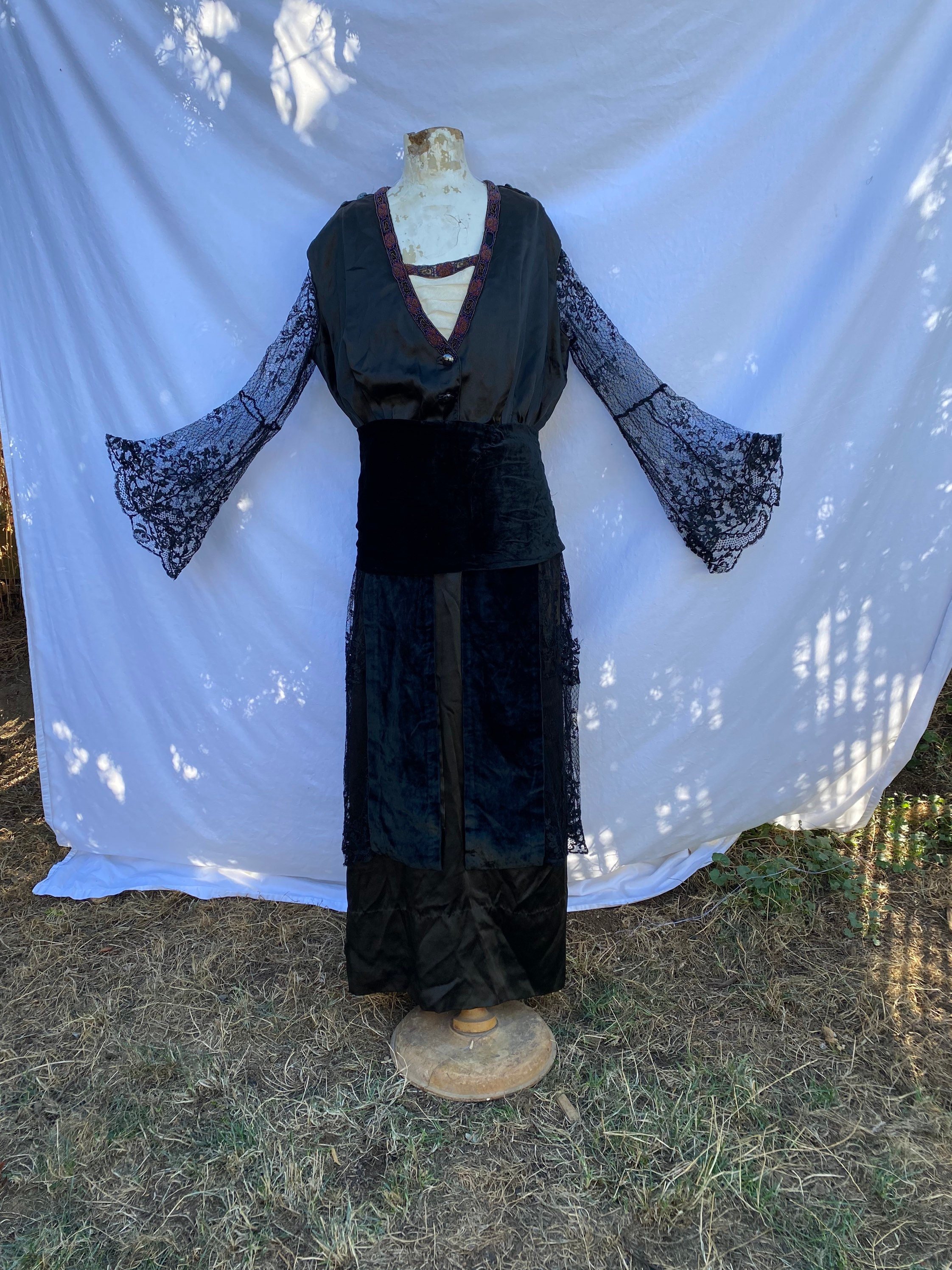 https://i.etsystatic.com/16779620/r/il/760490/4216358314/il_fullxfull.4216358314_h1gf.jpg