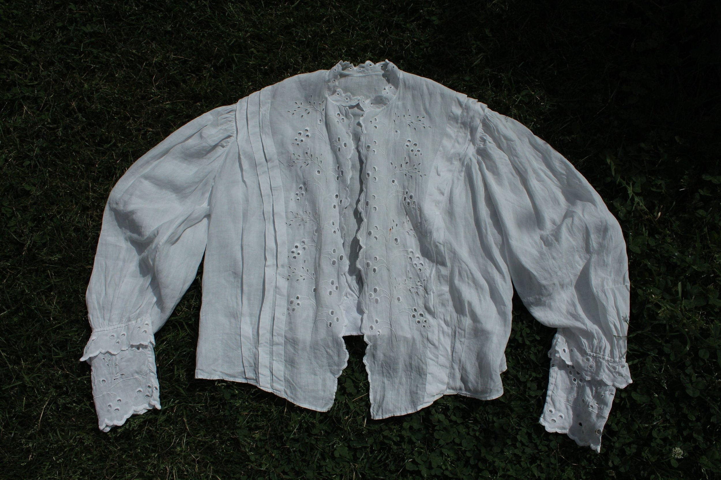 https://i.etsystatic.com/16779620/r/il/8b046a/4928787748/il_fullxfull.4928787748_76kn.jpg