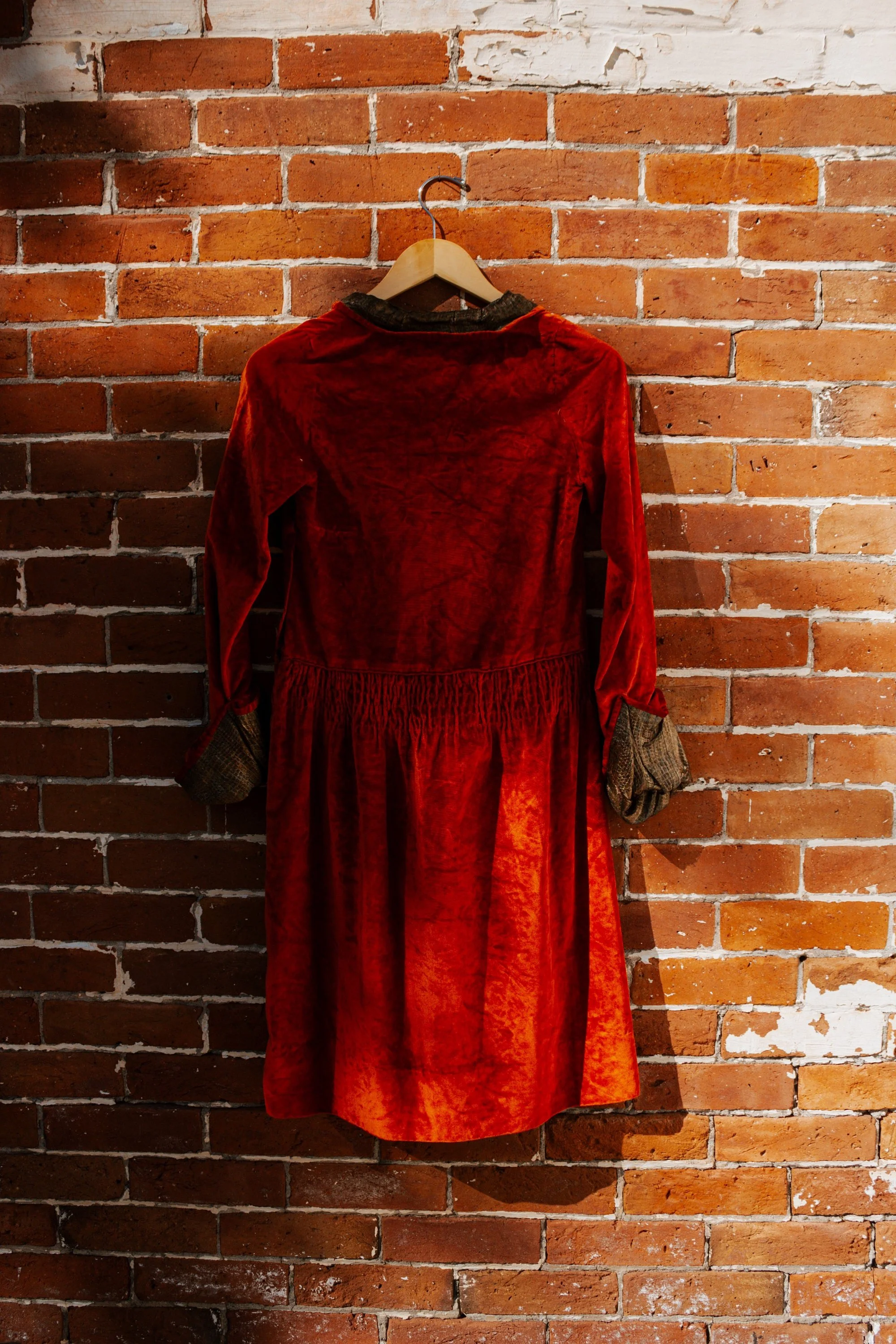 https://i.etsystatic.com/16779620/r/il/e3b0f6/5762693630/il_fullxfull.5762693630_2wp2.jpg