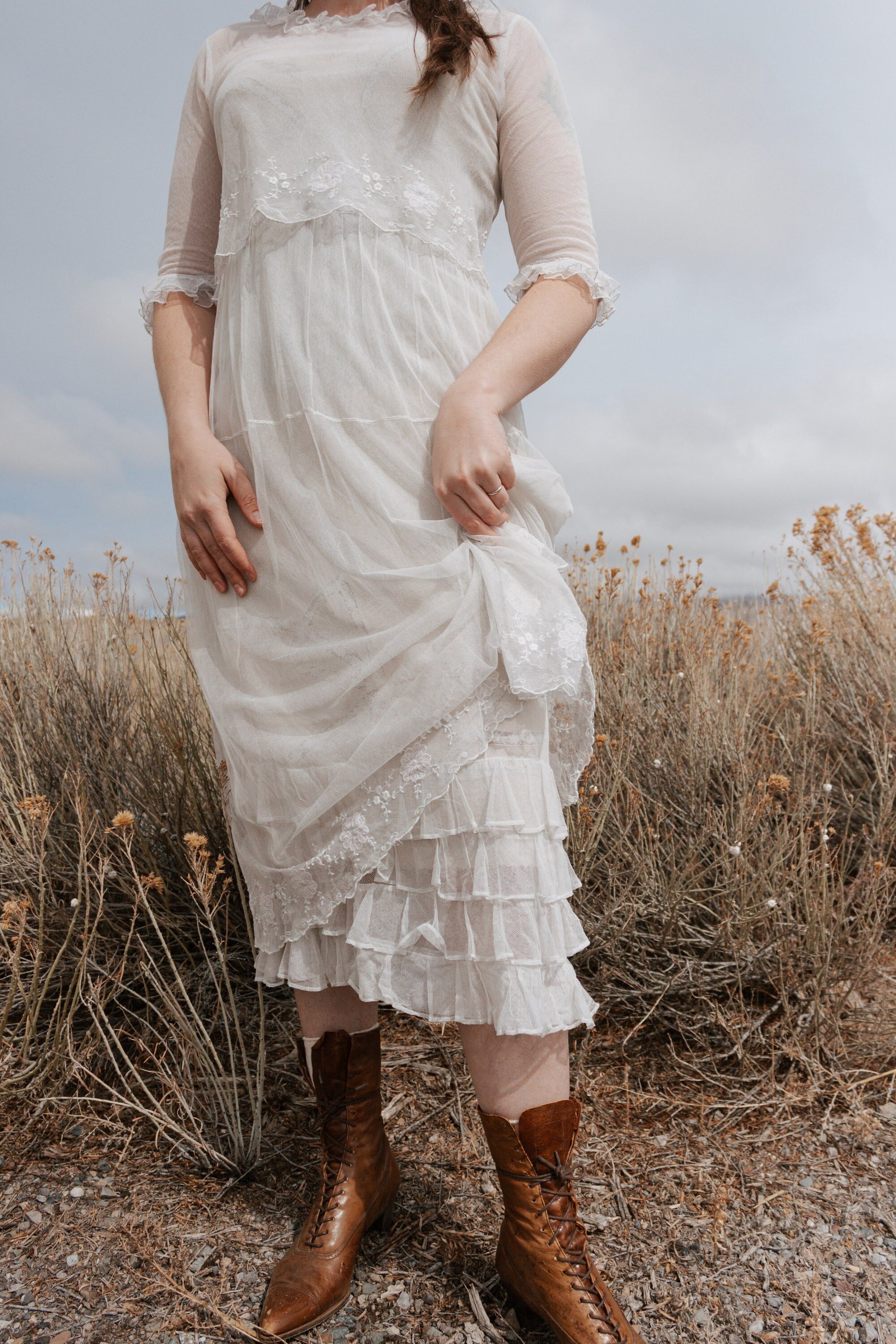 https://i.etsystatic.com/16779620/r/il/3c9f4b/5875920390/il_fullxfull.5875920390_s8vj.jpg