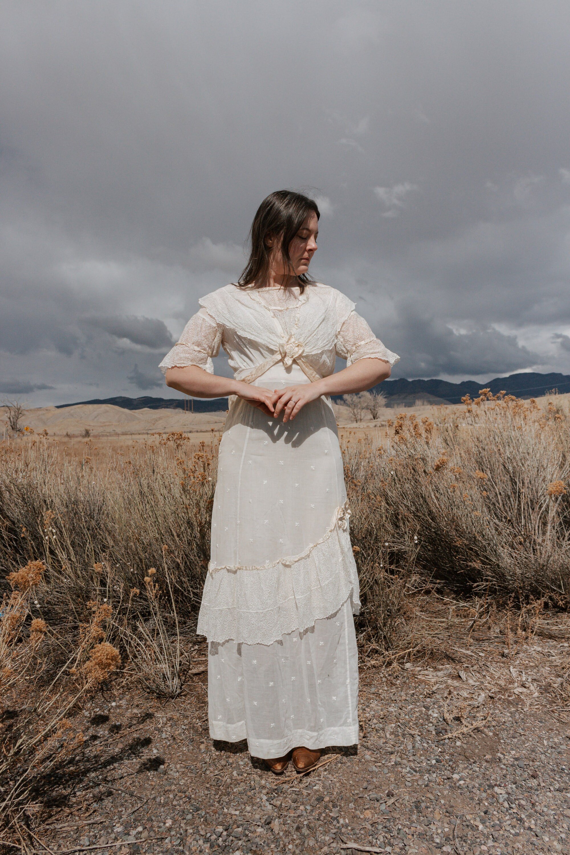 https://i.etsystatic.com/16779620/r/il/781507/5881063128/il_fullxfull.5881063128_slwm.jpg