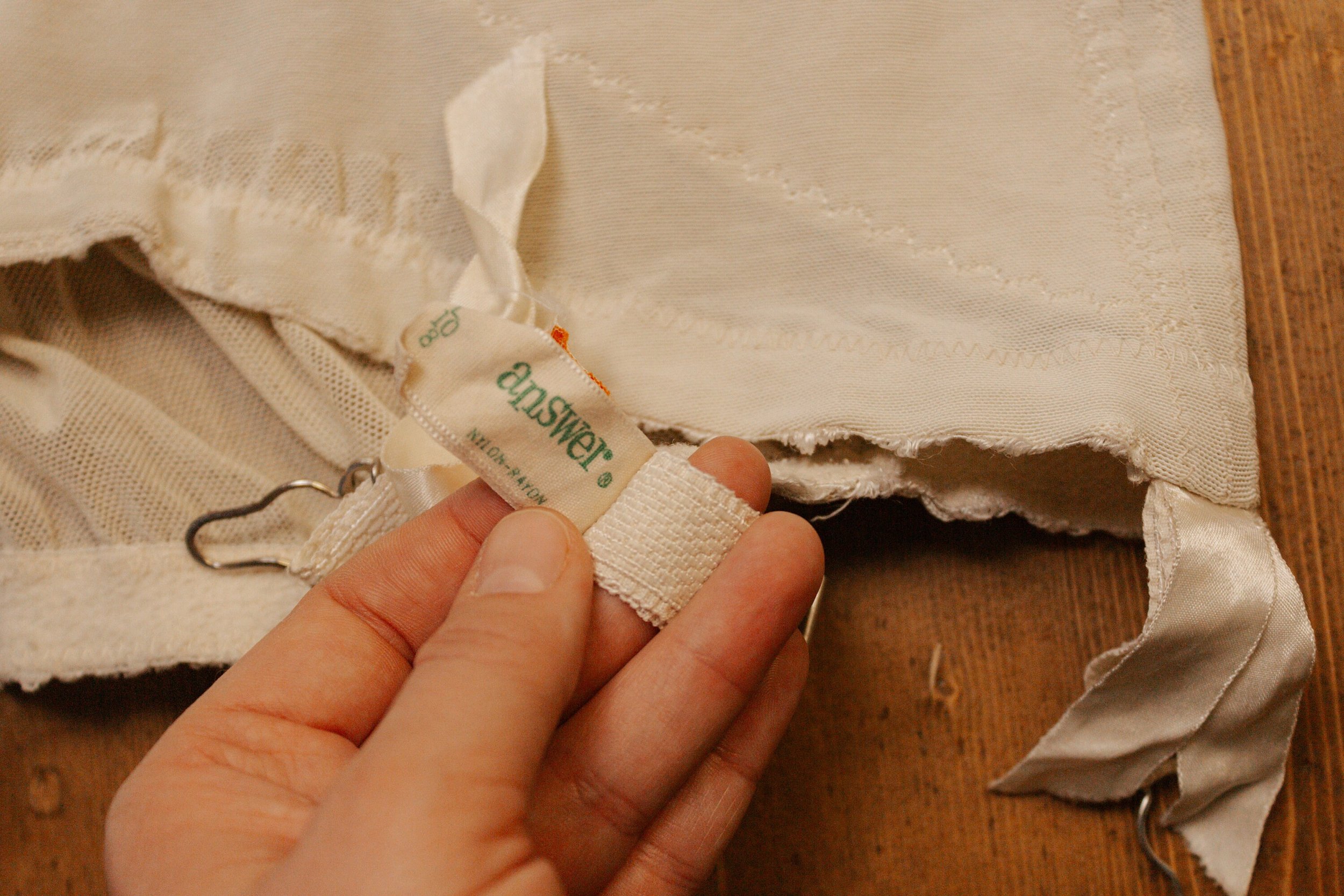 https://i.etsystatic.com/16779620/r/il/49b77b/5780077785/il_fullxfull.5780077785_dly3.jpg