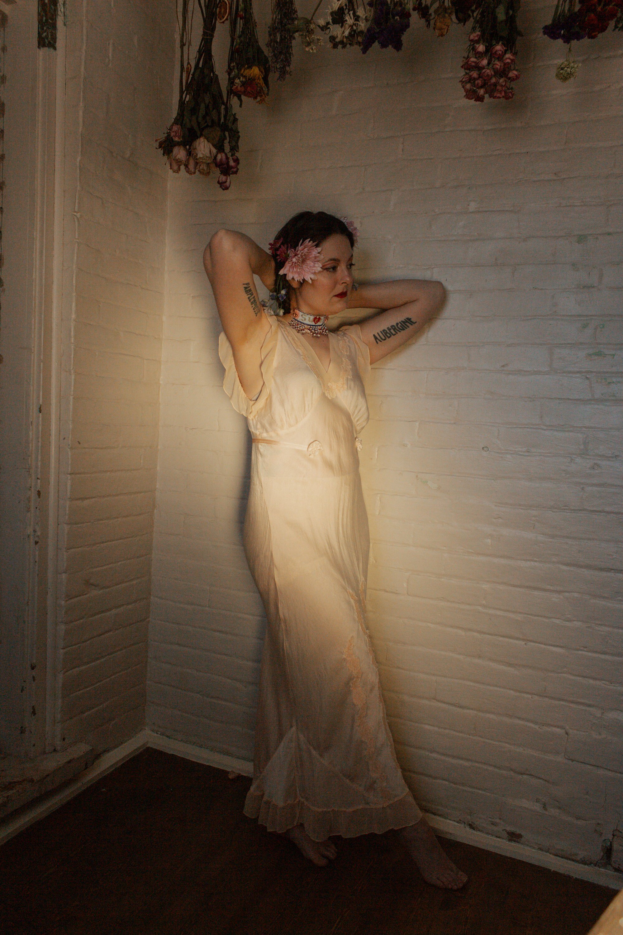 https://i.etsystatic.com/16779620/r/il/e3432c/5725816374/il_fullxfull.5725816374_hip8.jpg
