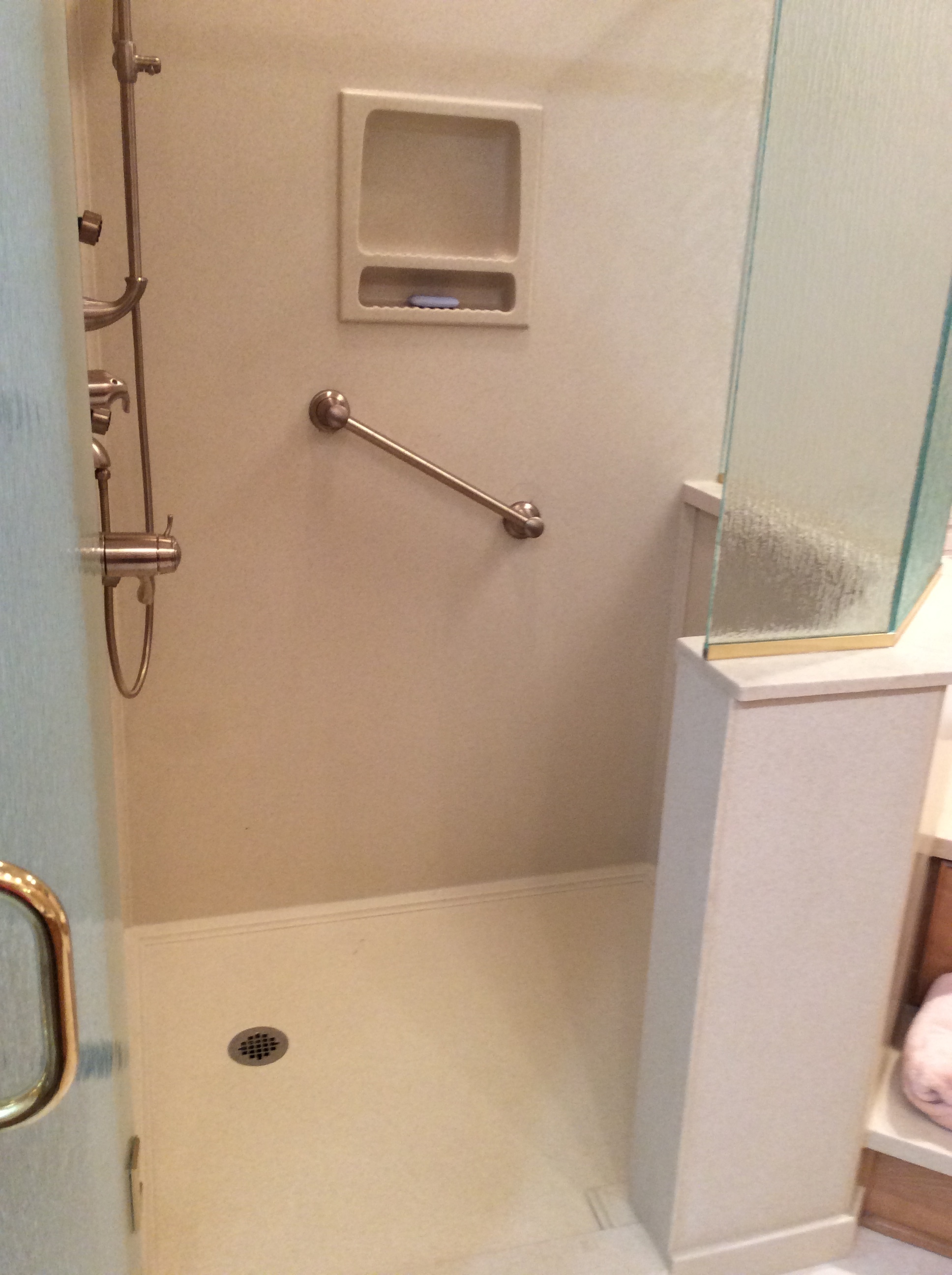 Swenson shower with pan 2017.JPG