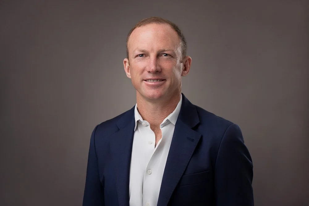 Creative Moody Headshot back light hair light.jpg