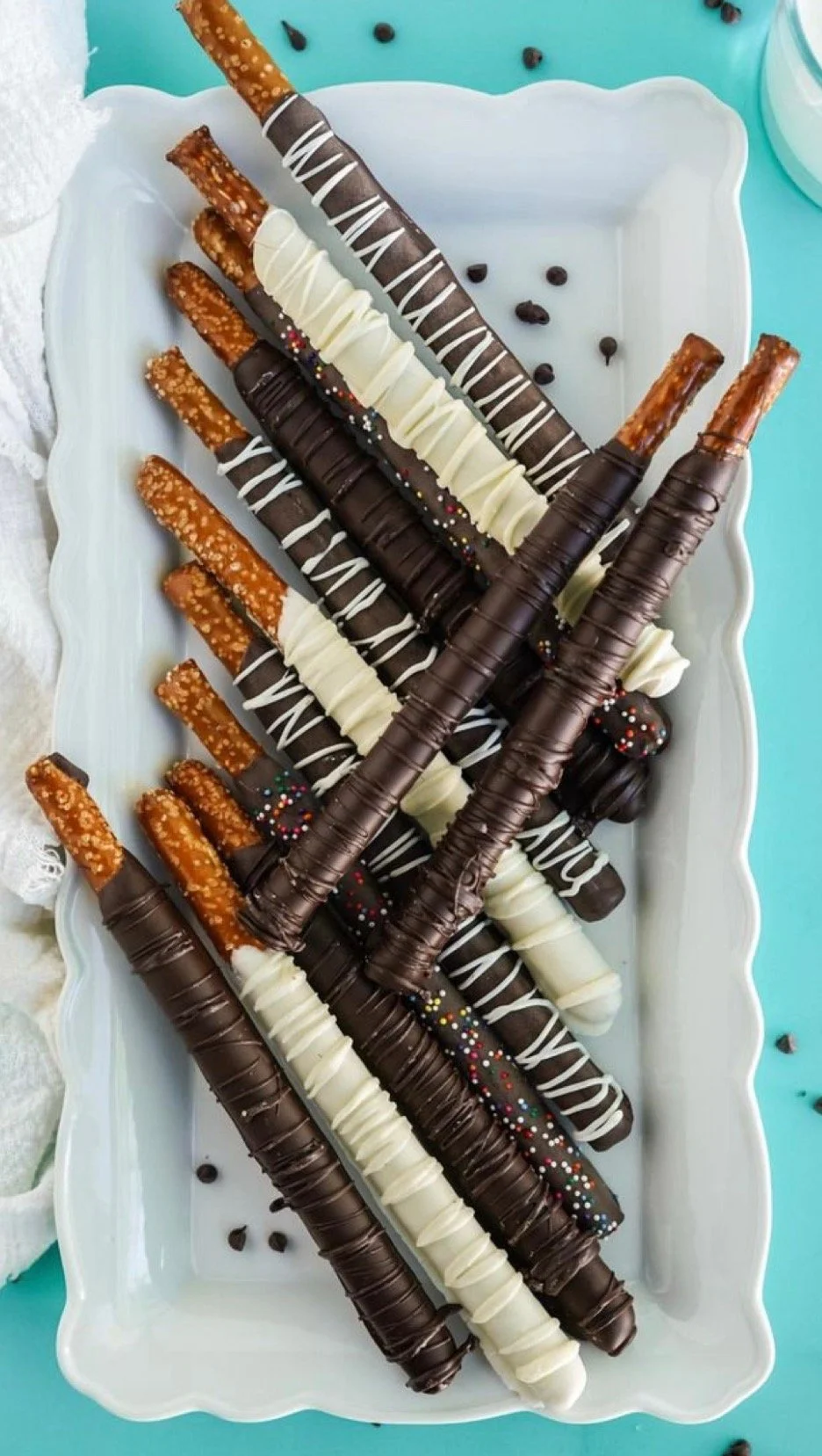 chocolate pretzels.JPEG