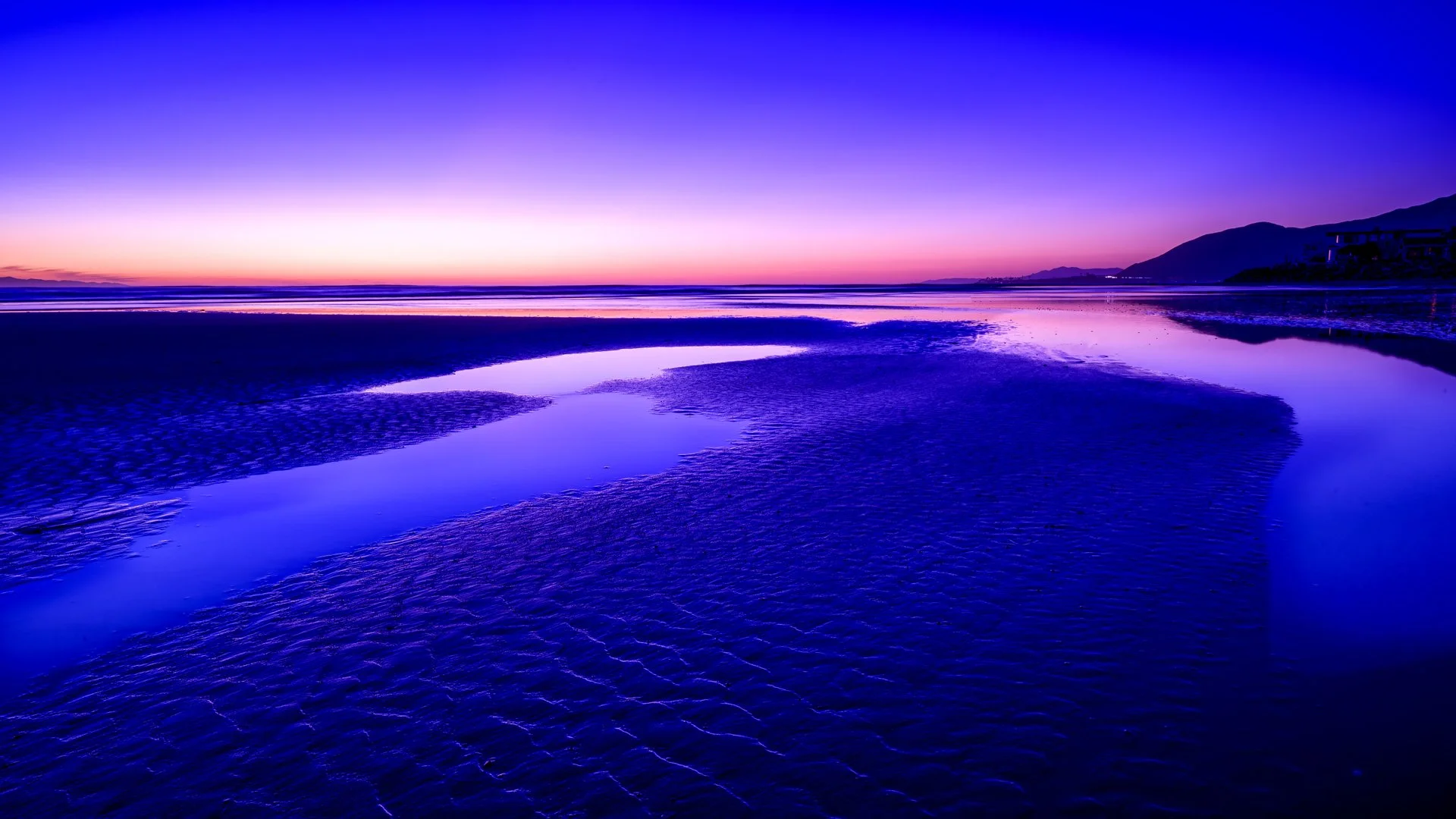 Ventura-Beach_0584-Enhanced-NR-3.jpg
