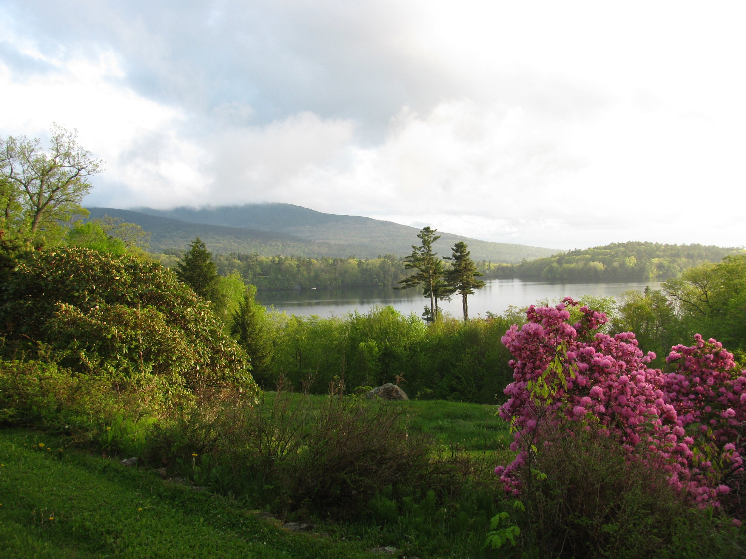 Mt Monadnock and Dublin Lake. 