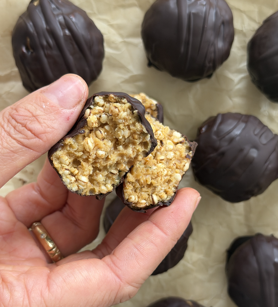HONEY CRUNCH BALLS