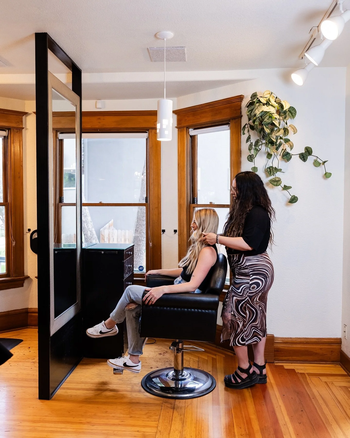 That moment when I spin you around for the final reveal of your gorgeous new color and cut&hellip; 
Of course I want to make sure your color is perfection&hellip; but more importantly, I want you to feel how beautiful and resilient you truly are. 
 

