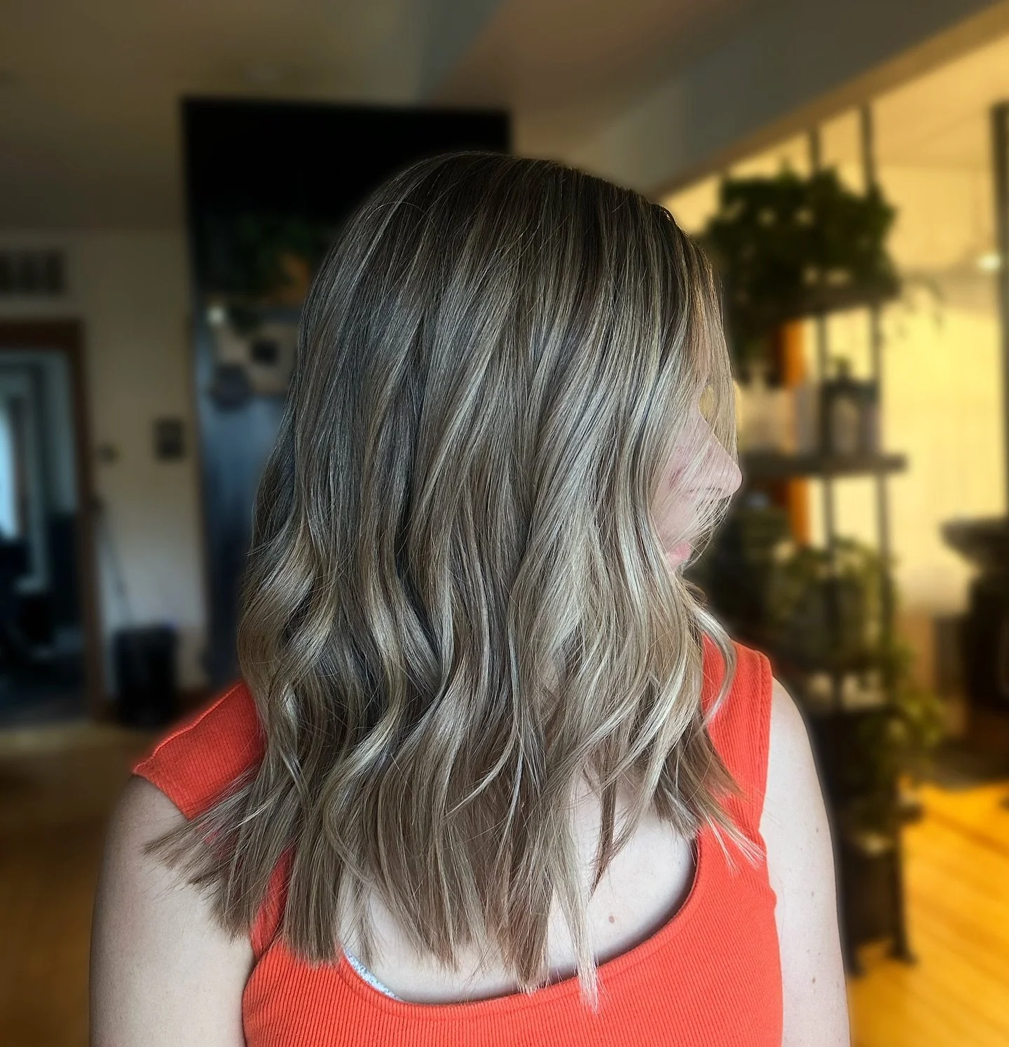 Your Hair Artist Jasmine is back in the salon after two weeks of meandering through the forest. So happy to be here. 🫶🏻
