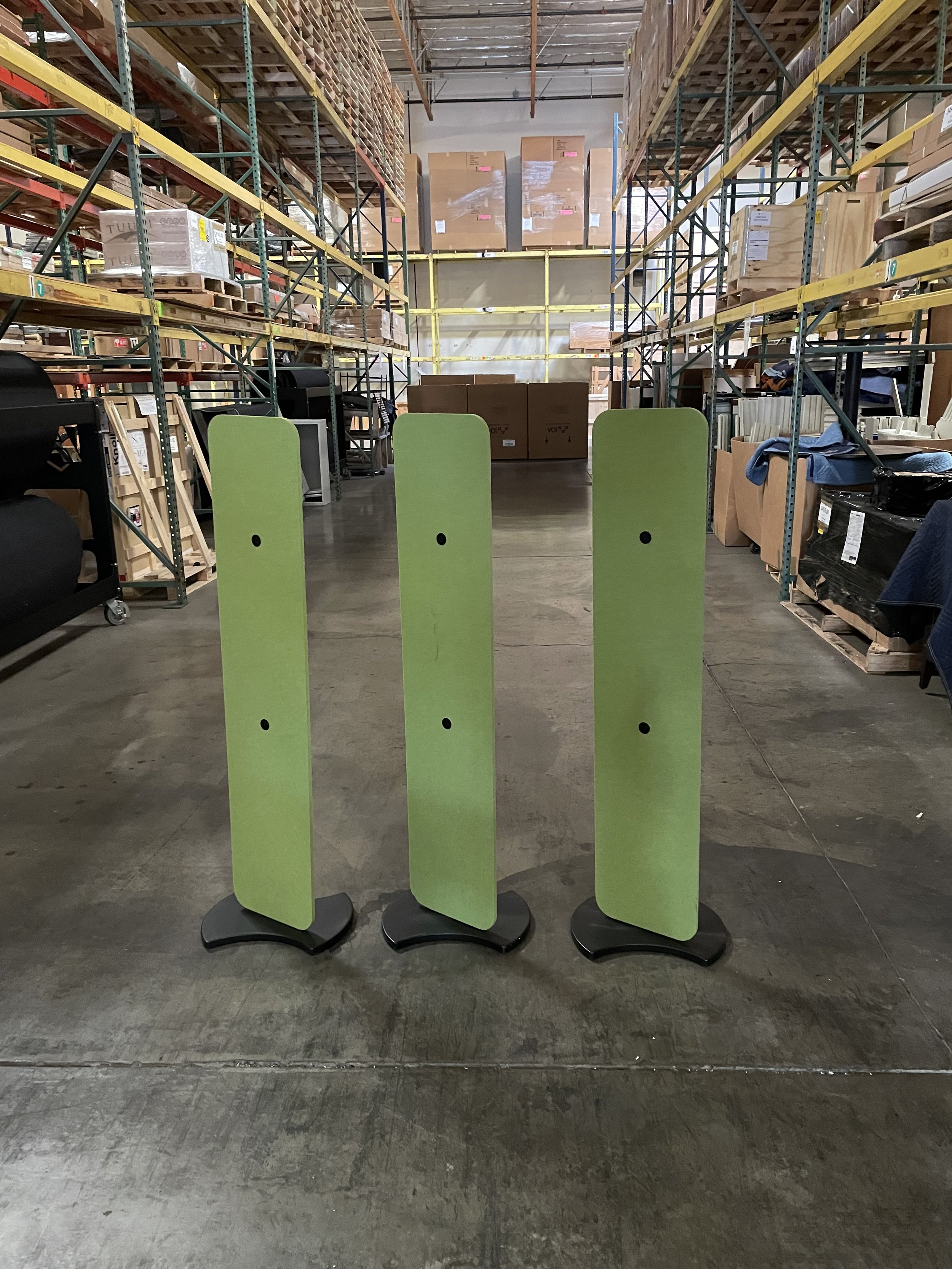 Free-Standing Dividers