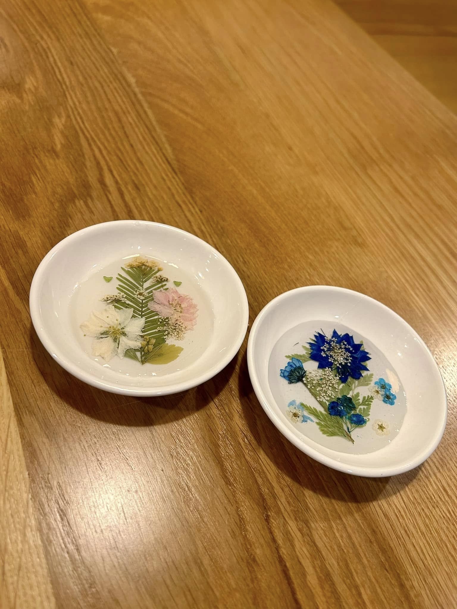 Resin Dishes at the Inclusive Bean