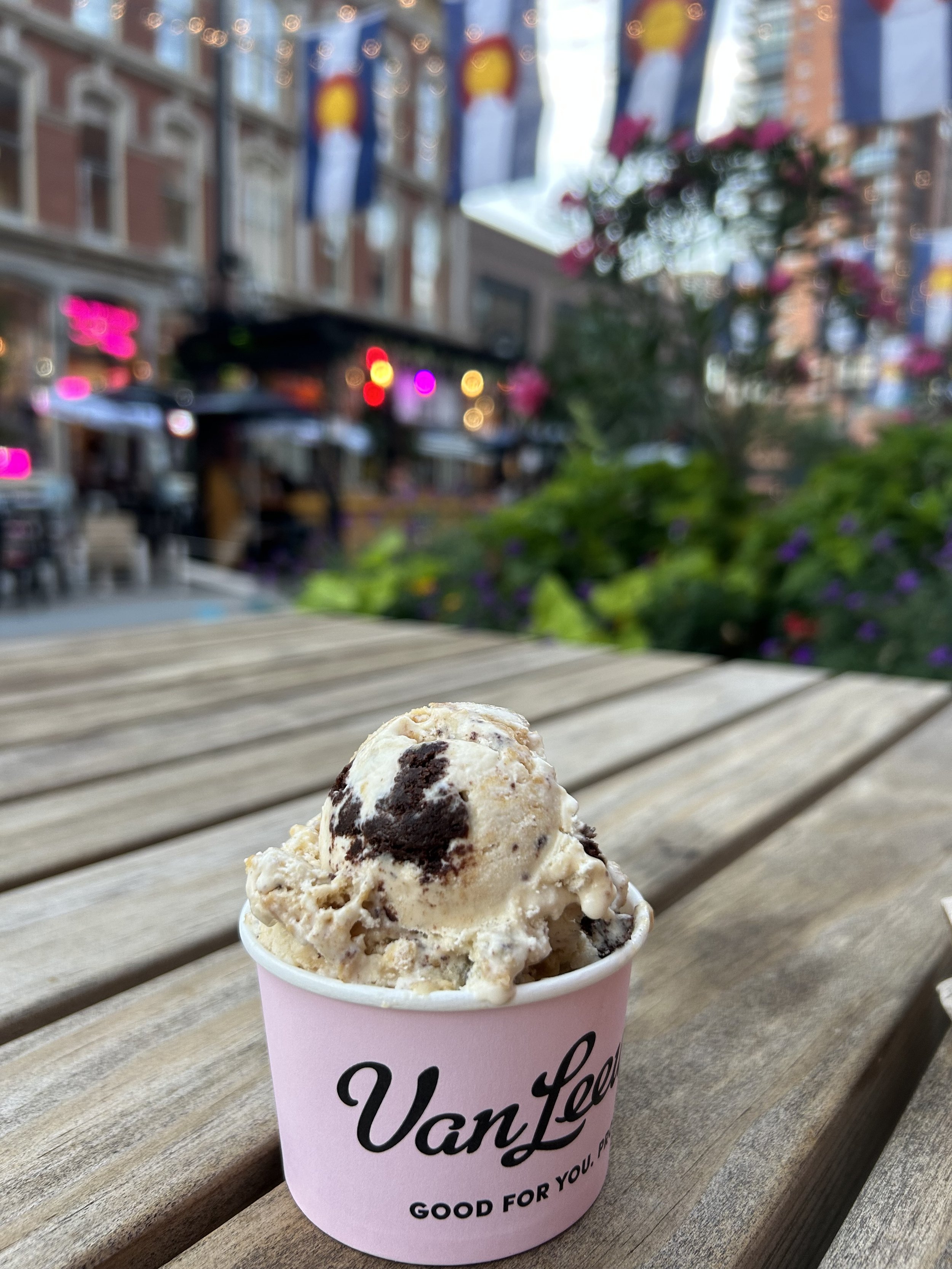 10 Cute &amp; Fun Summer Date Ideas in Denver