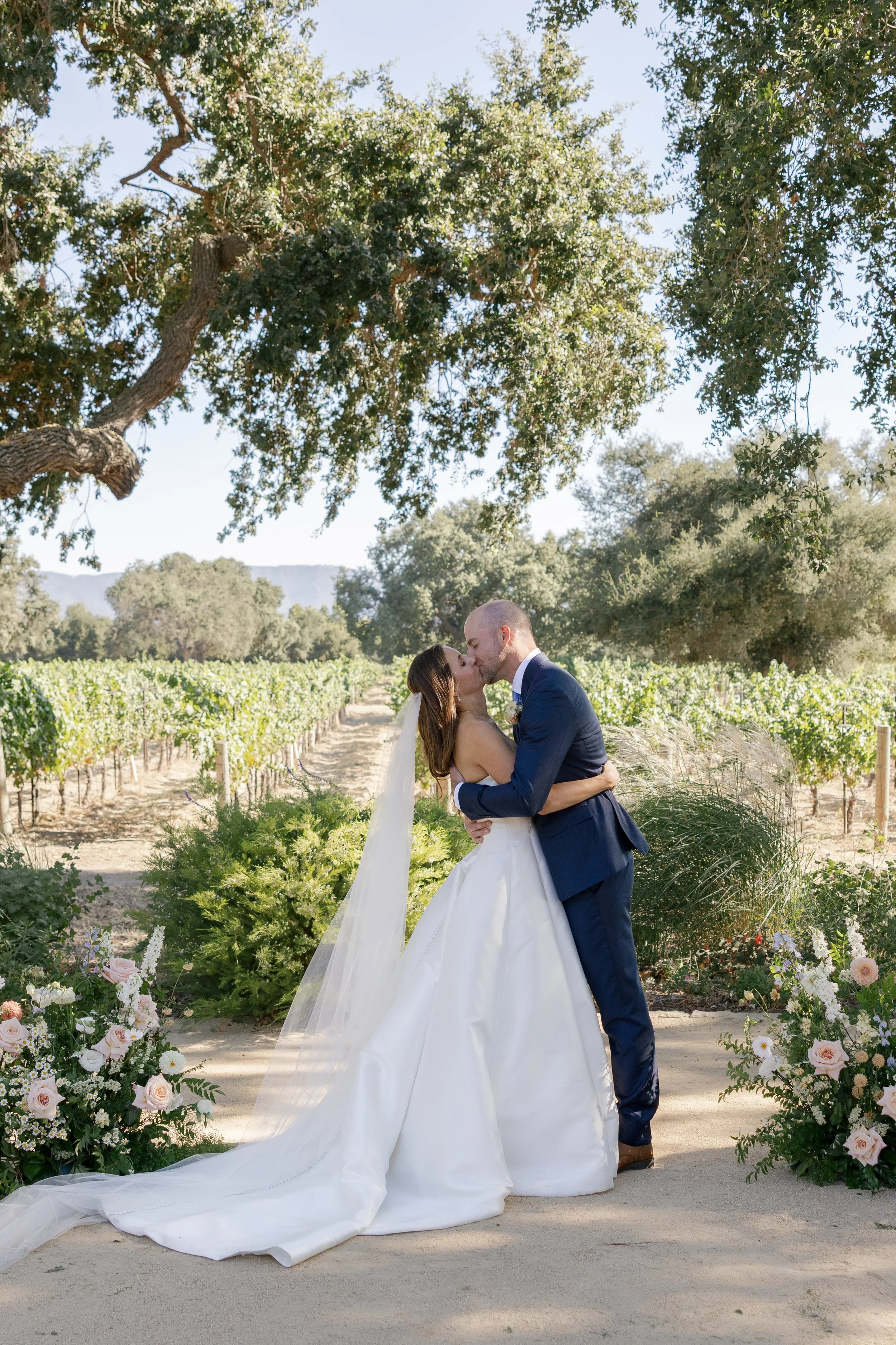 Malaya Images - 080925 Vanessa and Adam (329 of 761).jpg