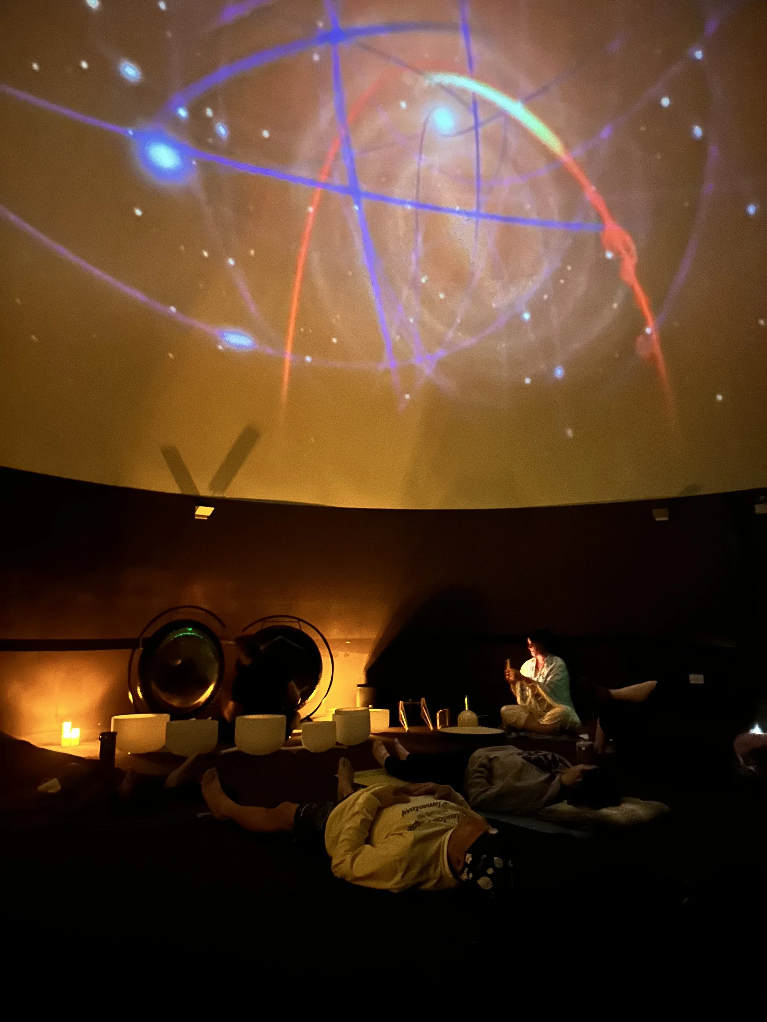 Planetarium Yoga LASC