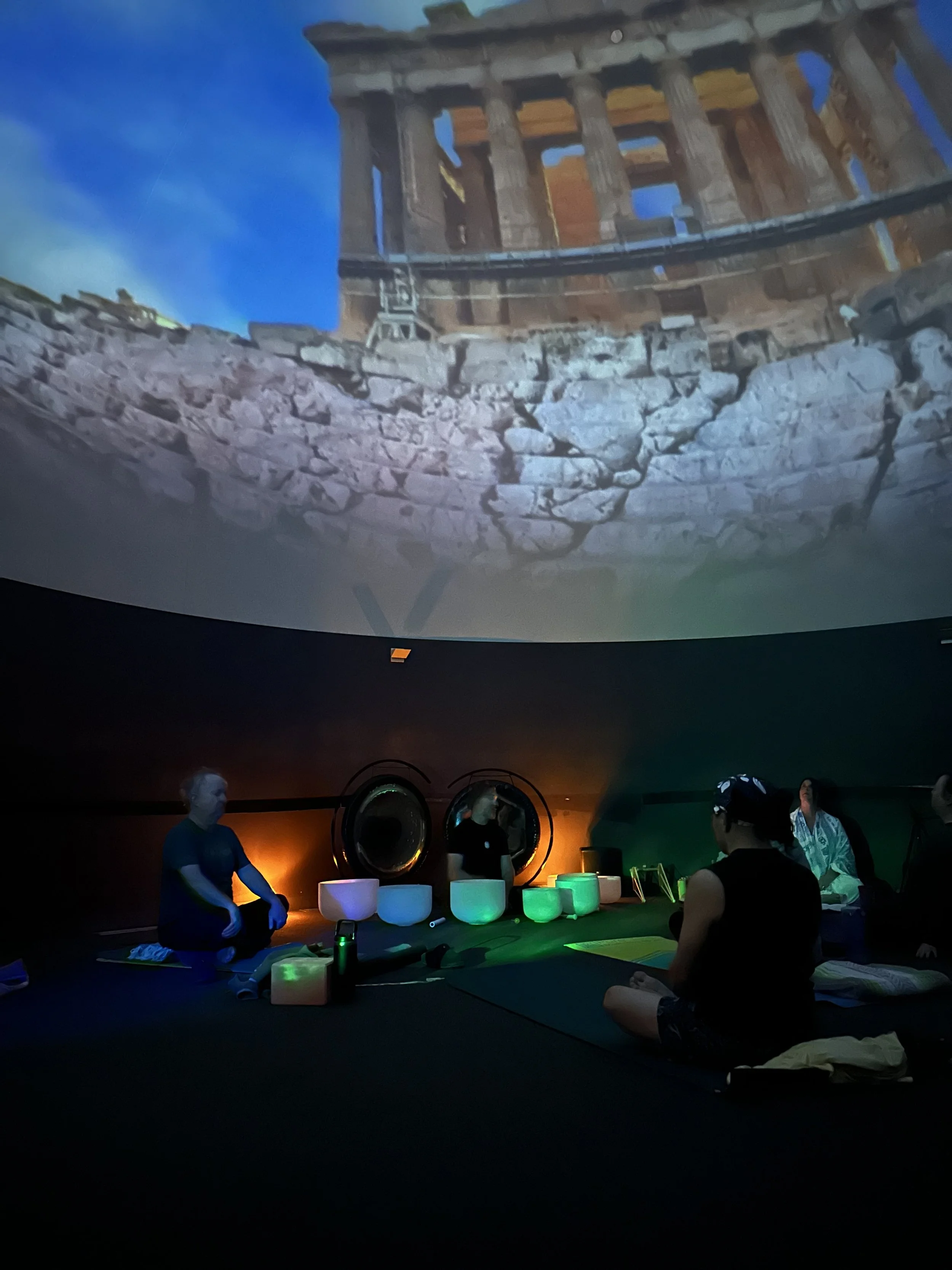 Planetarium Yoga LASC