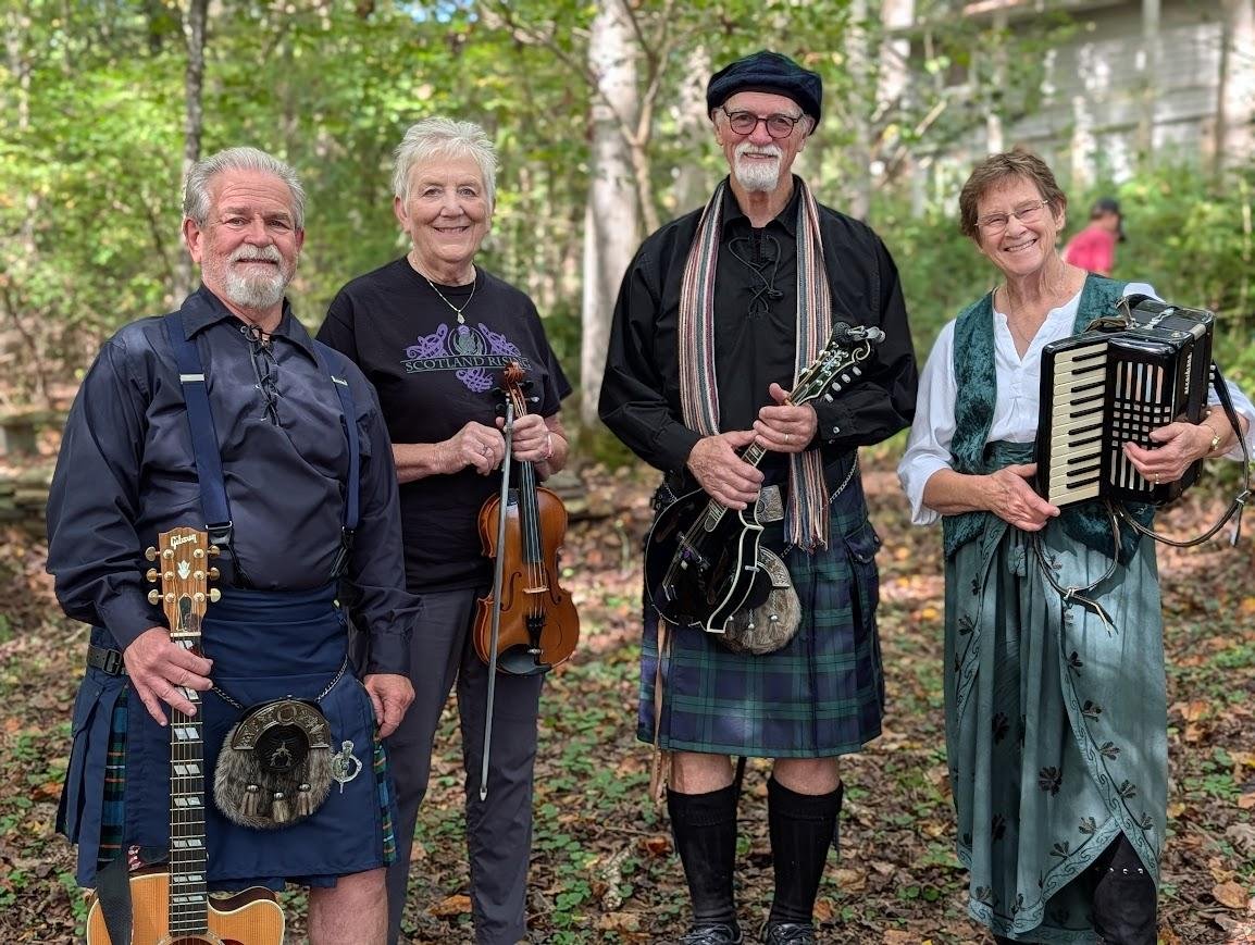 Live Music in the Garden with Celtic Road