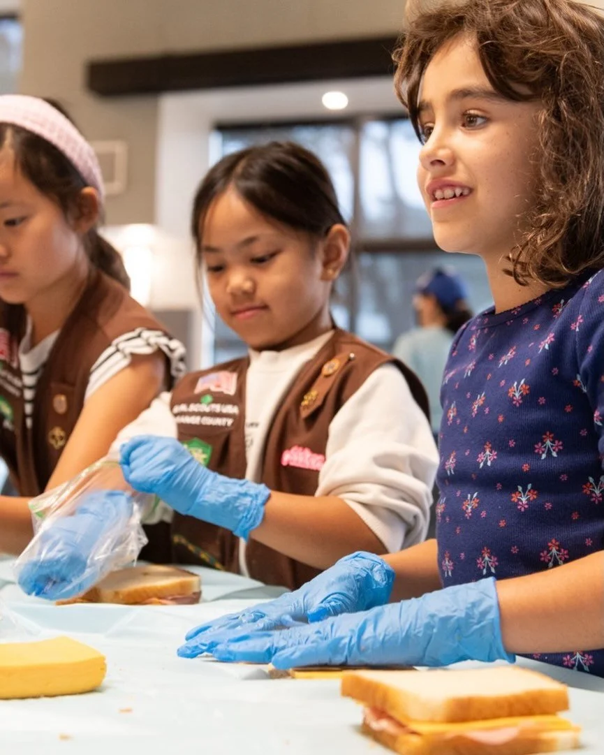 As Christmas comes near and the year comes to a close, we're reflecting on everything we did together in community this year! One notable achievement was Sandwiches from the Heart broke their record of sandwiches made in a session with over 938 sandw