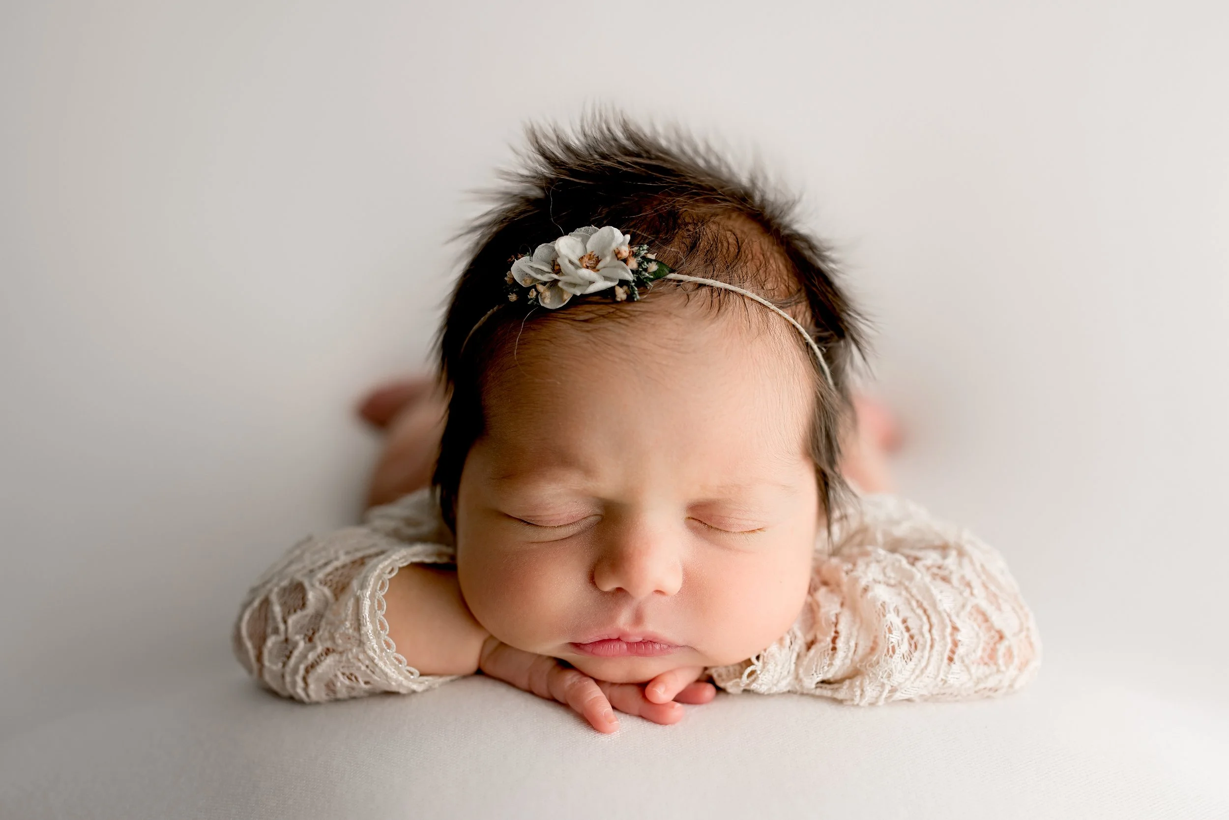 newborn(15of73)-2.JPG