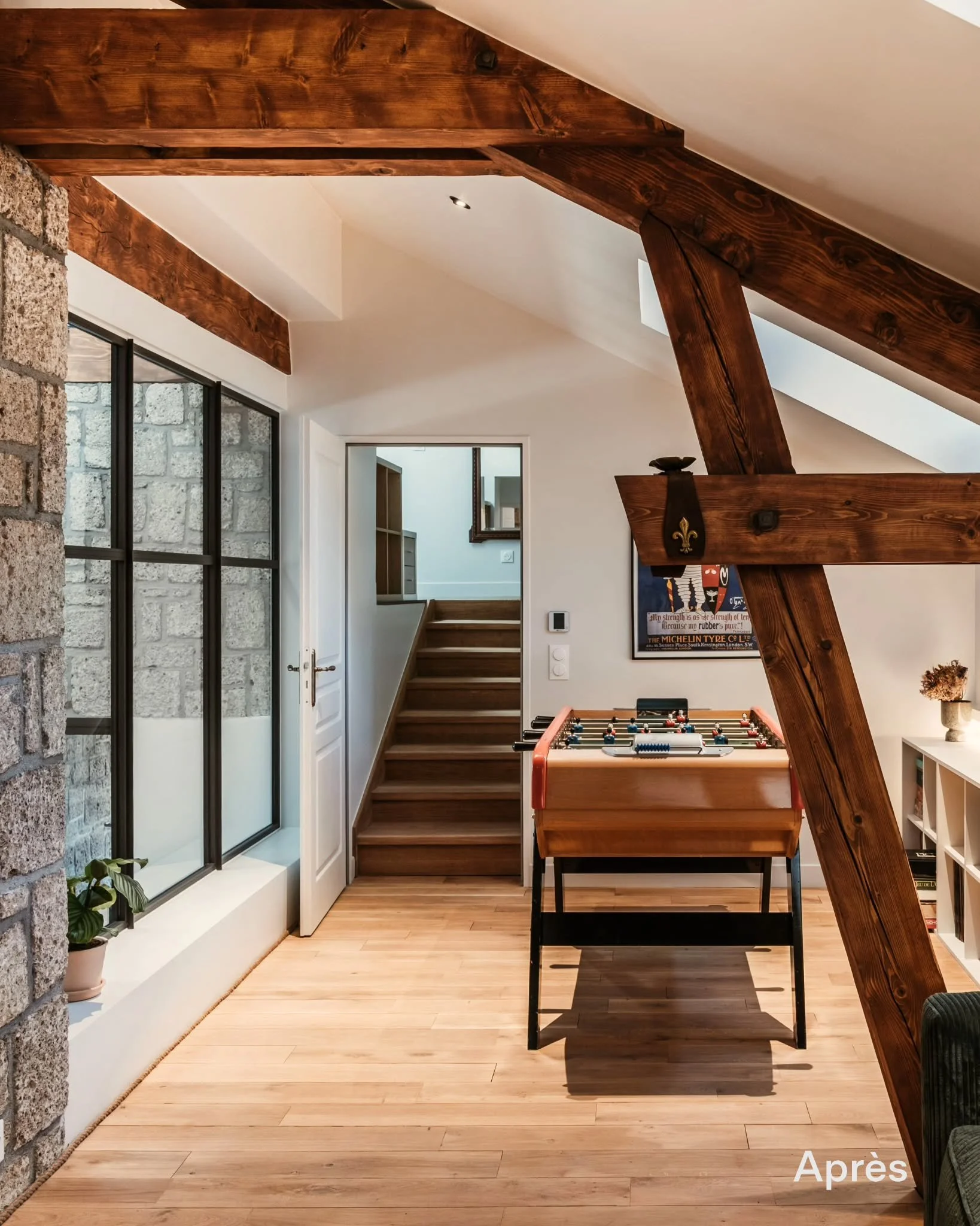 Retrouver l'esprit d'une maison de campagne avec tout le confort n&eacute;cessaire &agrave; un g&icirc;te haut de gamme.

#renovation #avantapr&egrave;s #designint&eacute;rieur #architectureinterieure #gitedefrance 

Cr&eacute;dit photo @nicolas_debo
