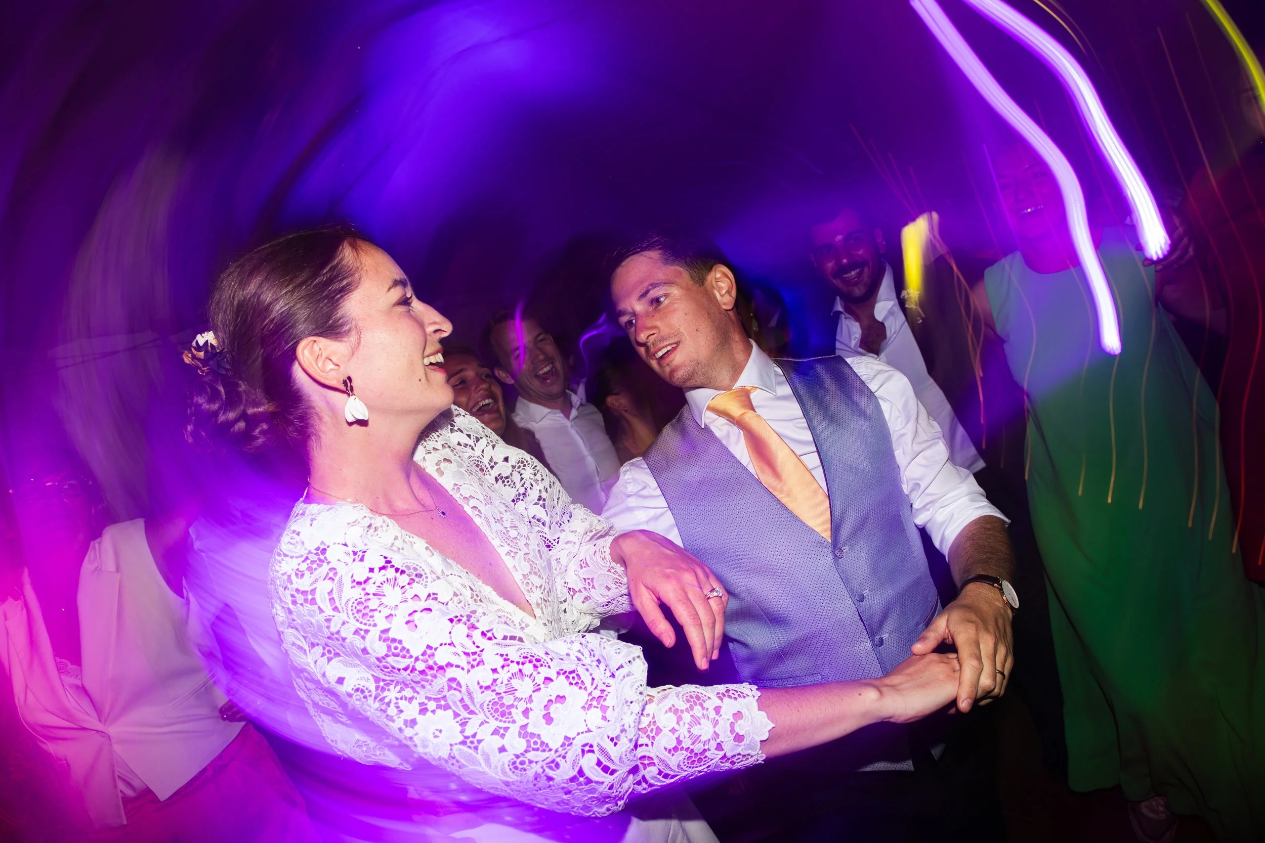 première danse des mariés à belle île capturée en photo