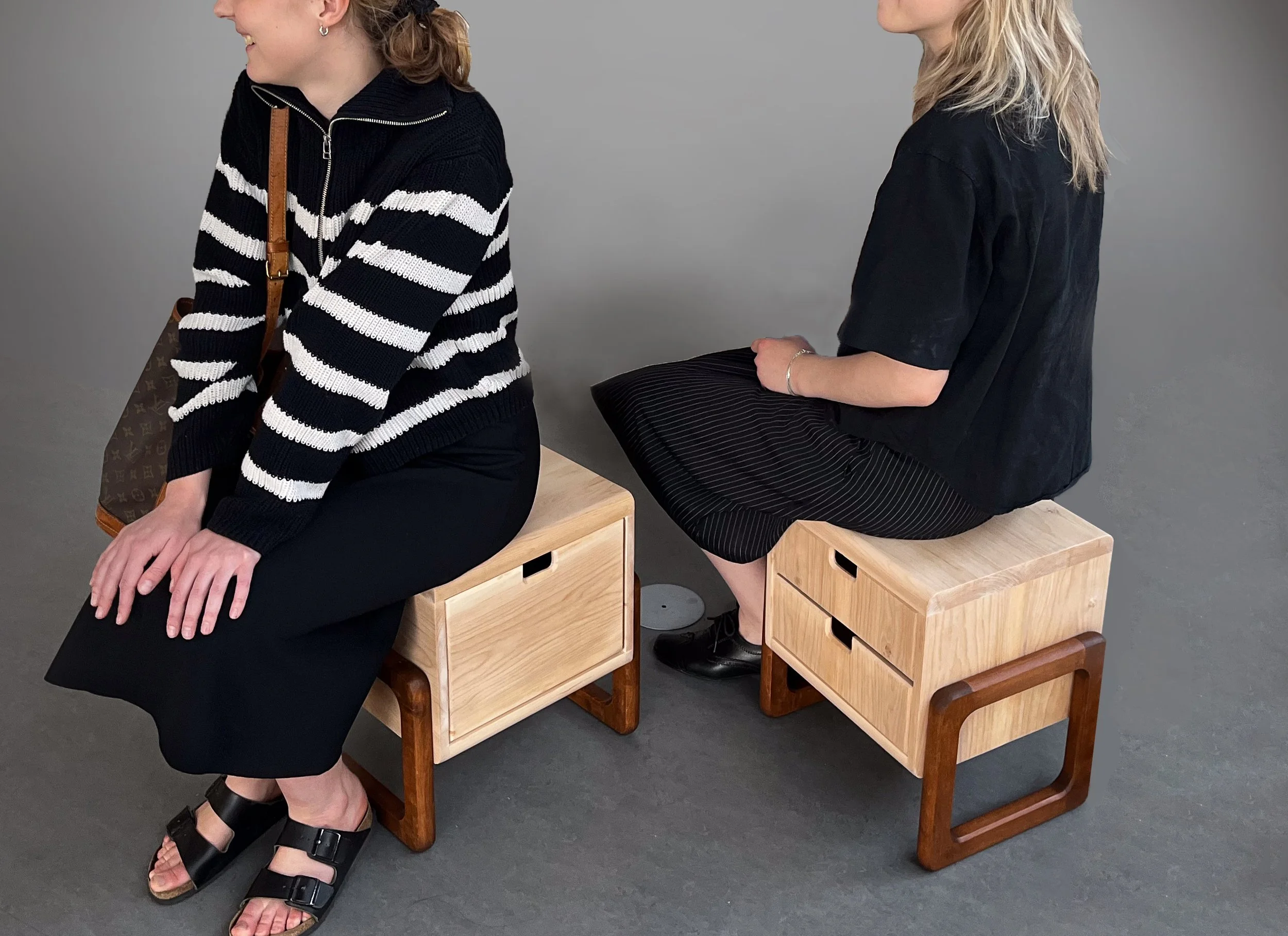 girls seating.jpg
