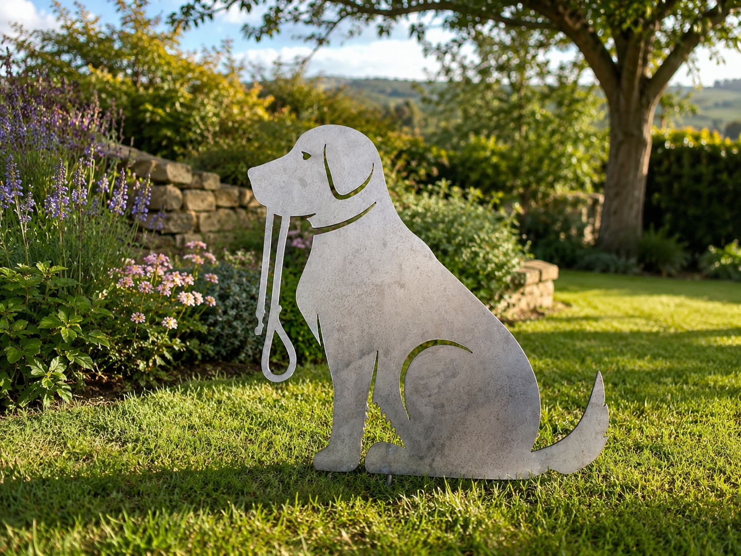 Labrador Retriever Metal Dog Garden Art
