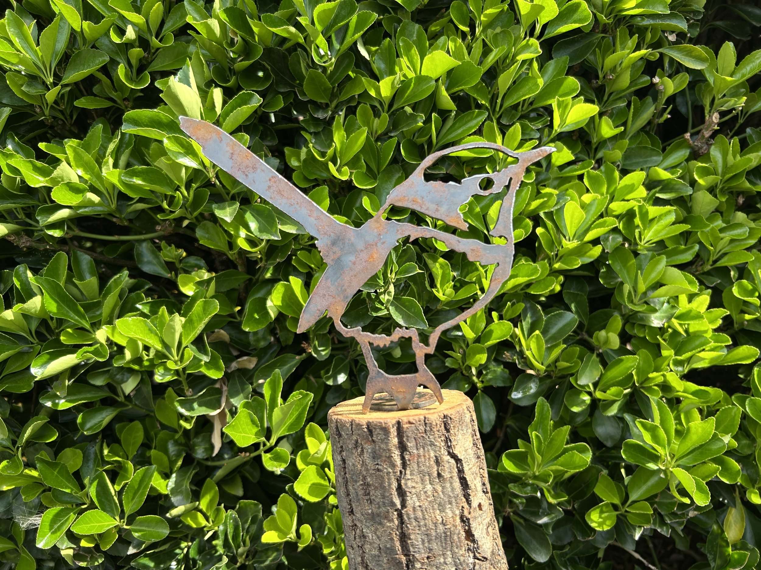 WREN METAL BIRD POST TOPPER 1.JPG