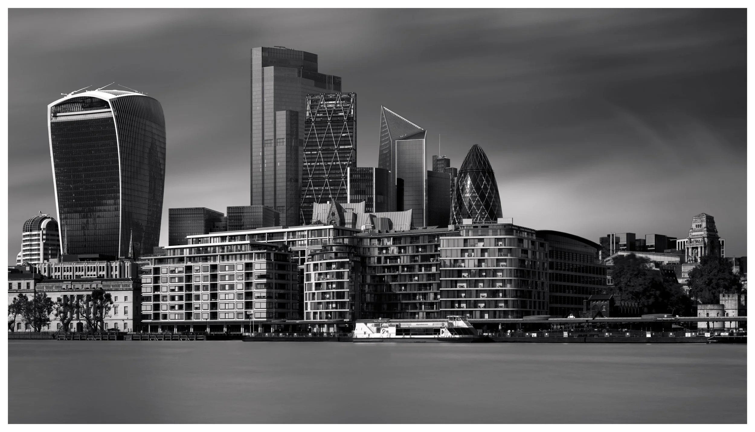 [blackandwhite] [london] [panoramic] 