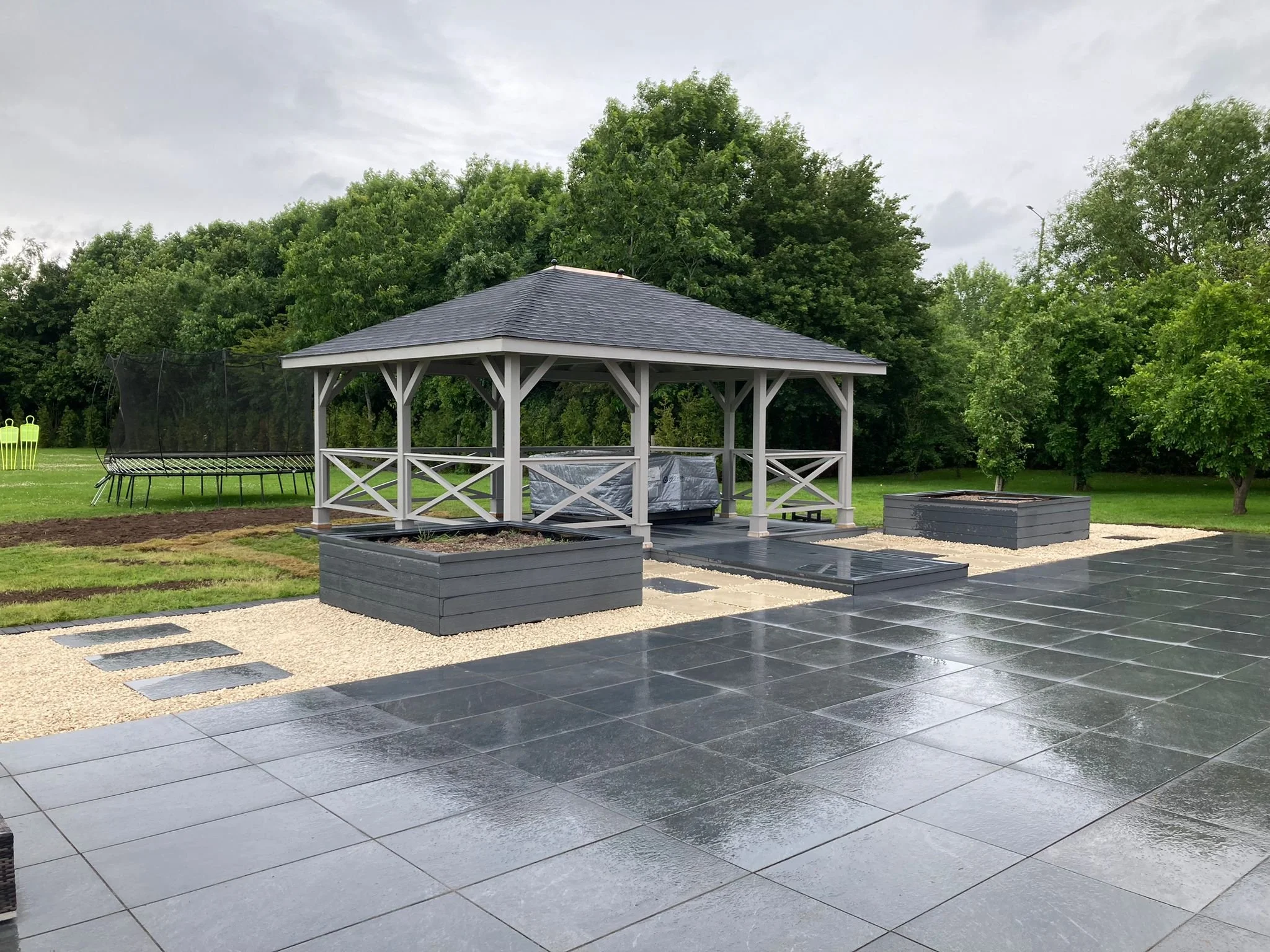 yoxall pergola 2.jpg