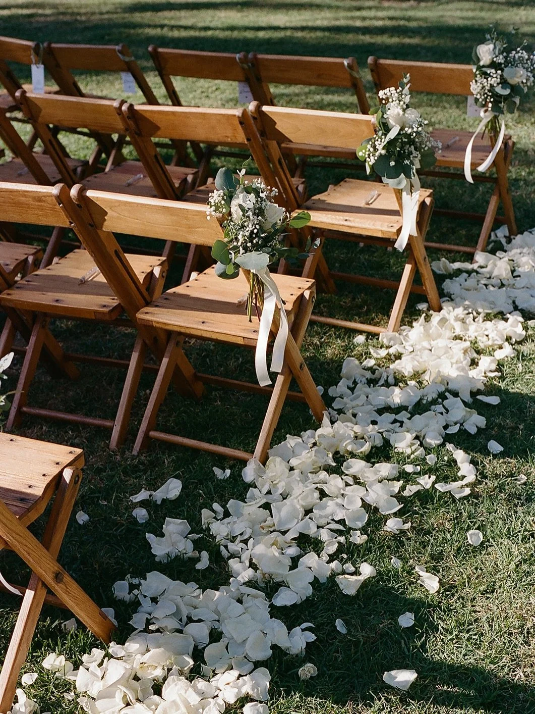 J + P&rsquo;s Fall wedding in Malibu 🤍

Photo @caitphoto_
Planning @crystalrose.events
Venue @maliboulakelodge
Florist @villageflorist
Videographer @shutterandsound
Cake @sweetladyjanecakeshop
Hair @donebydomoniquebaez
Makeup @megan.lombardi
DJ @sec