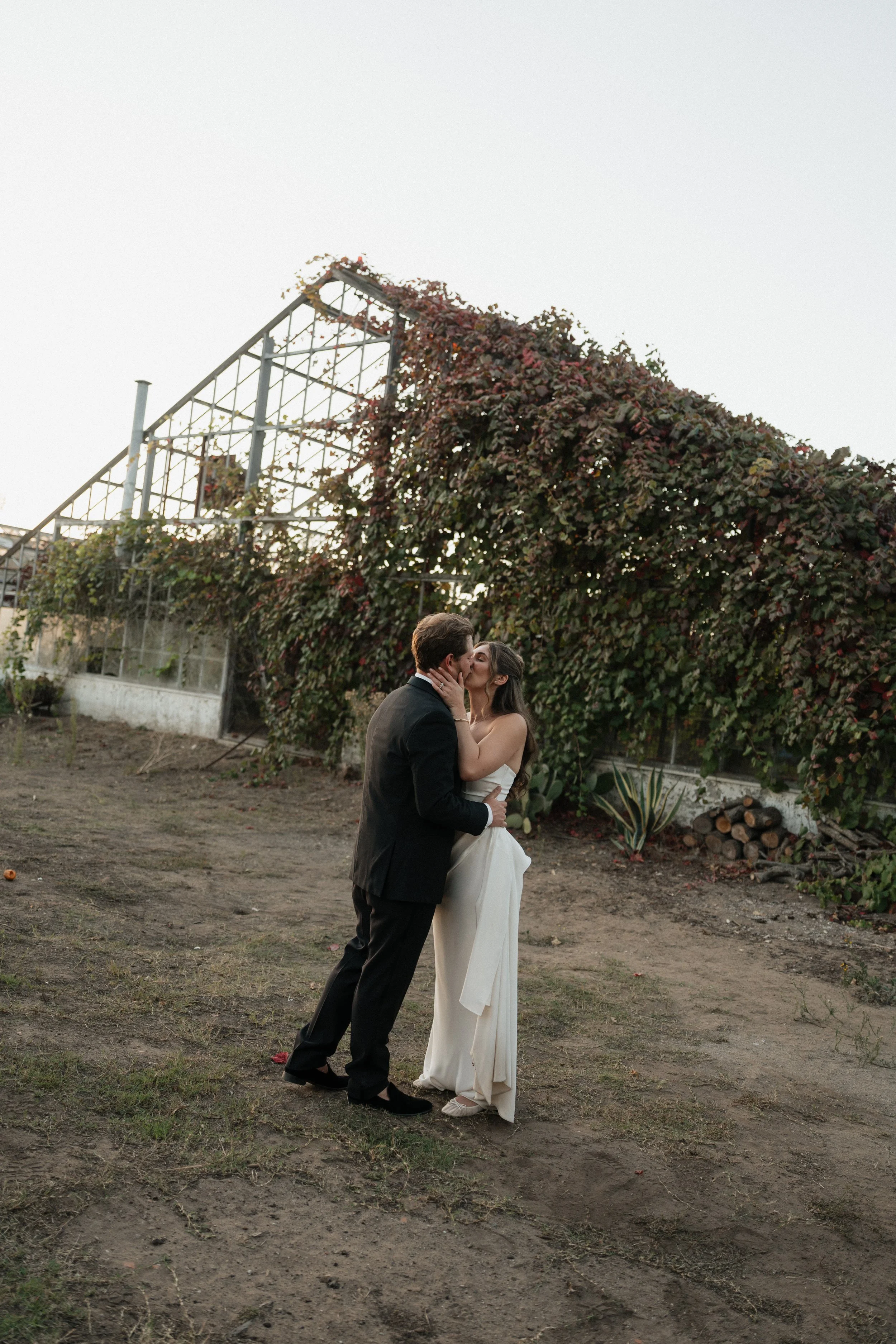 Kayla+Jake_Wedding_Dos-Pueblos-Orchid-Farm_Cait-Photo-0165.jpg