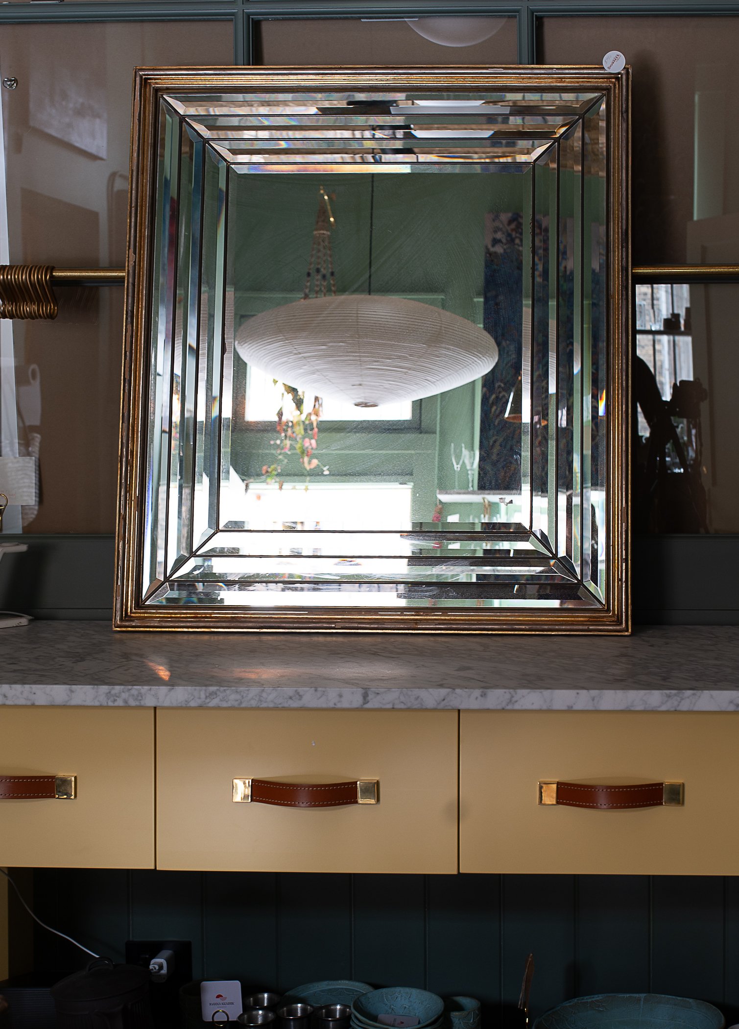 MIRROR-1.jpg