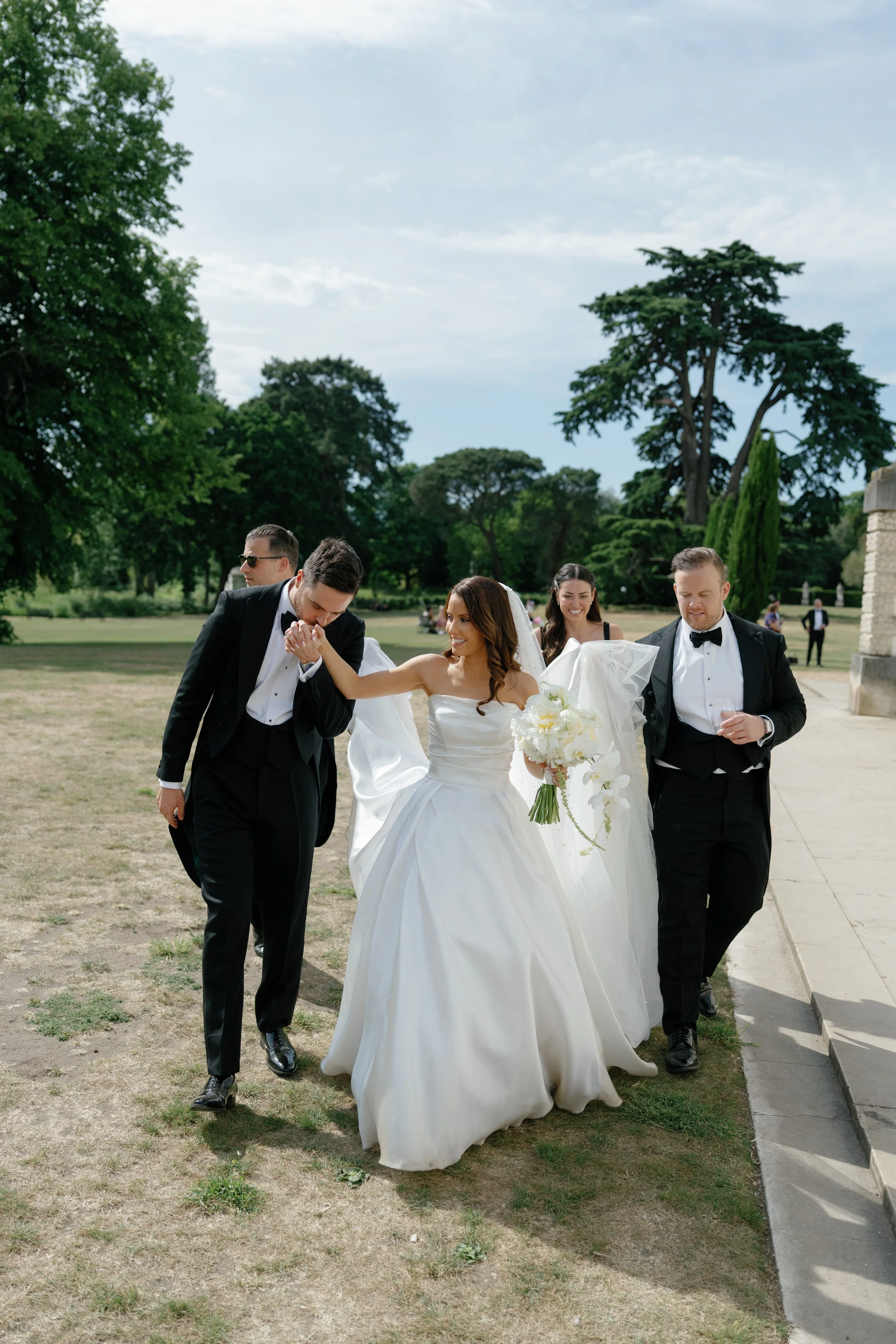 Luxury London Wedding Indeco Flowers-29.jpg