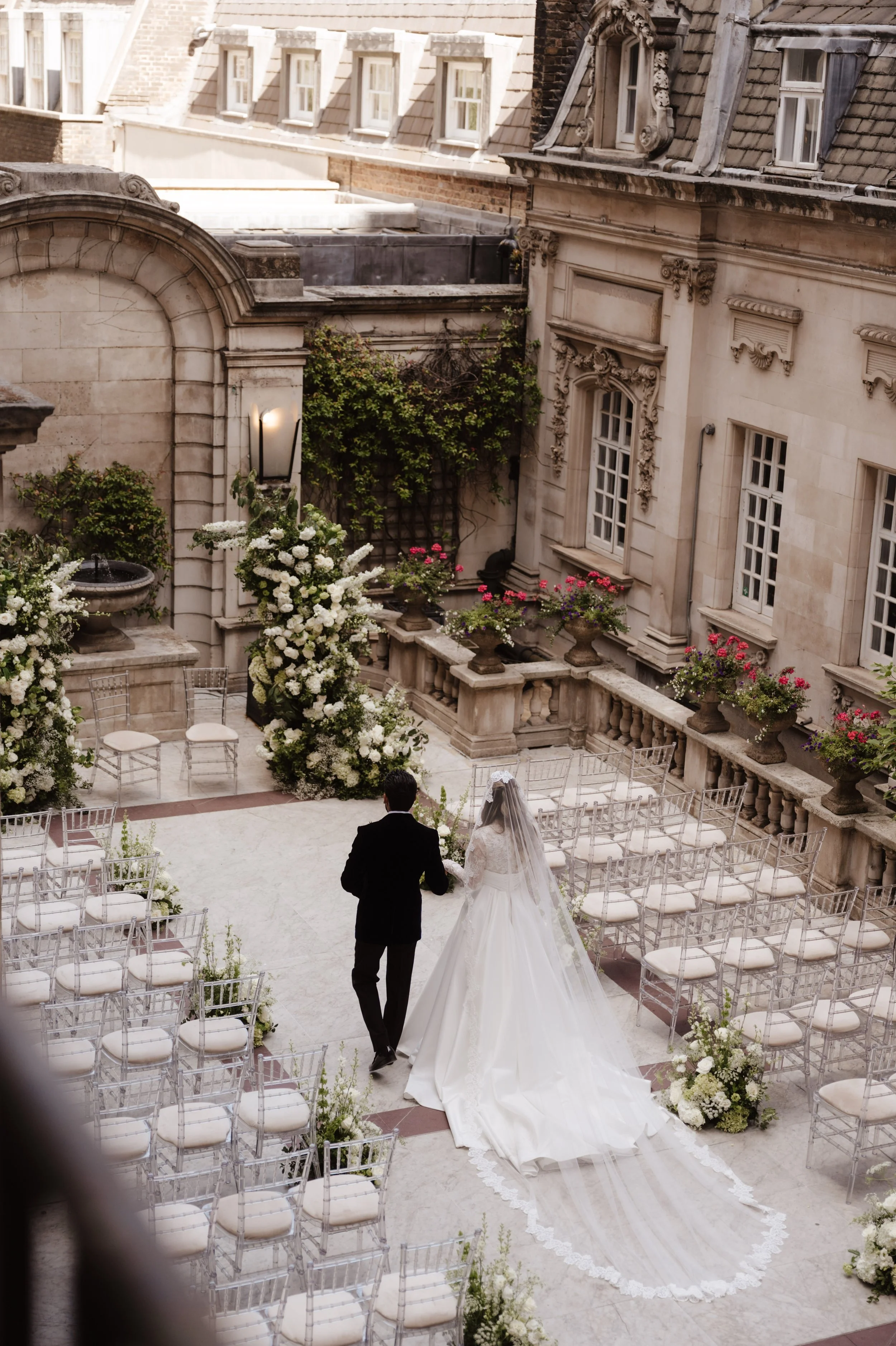 luxury-wedding-florist-london-indeco-flowers