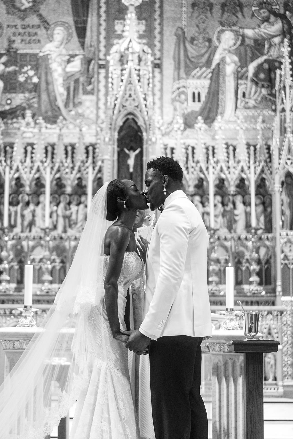 luxury-wedding-flowers-dartmouth-house-mayfair-indeco-flowers