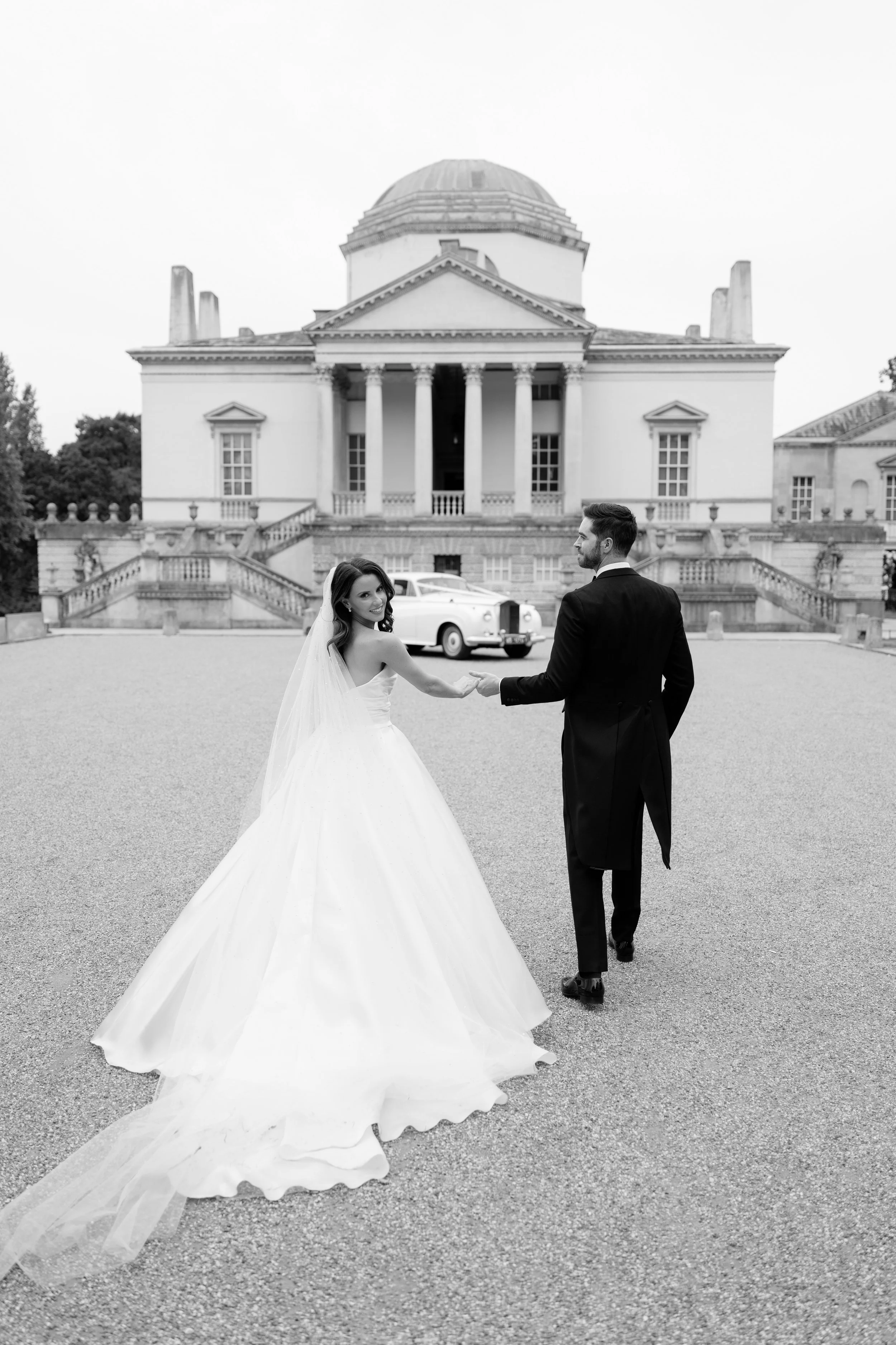Luxury London Wedding Indeco Flowers-100.jpg
