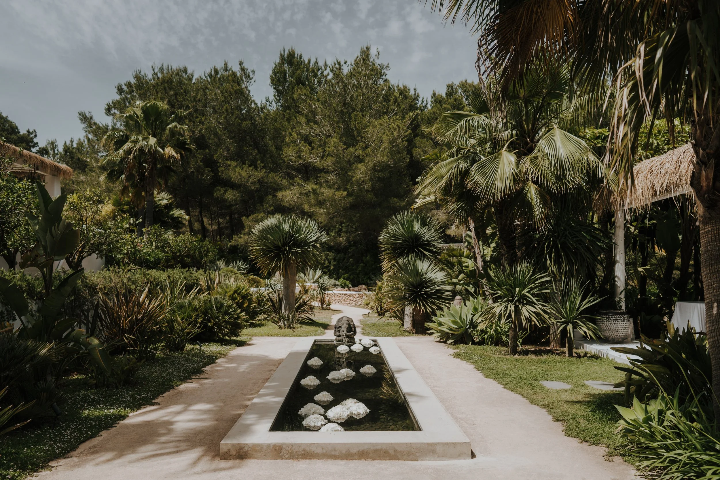 destination wedding florist ibiza indeco flowers0305.jpg