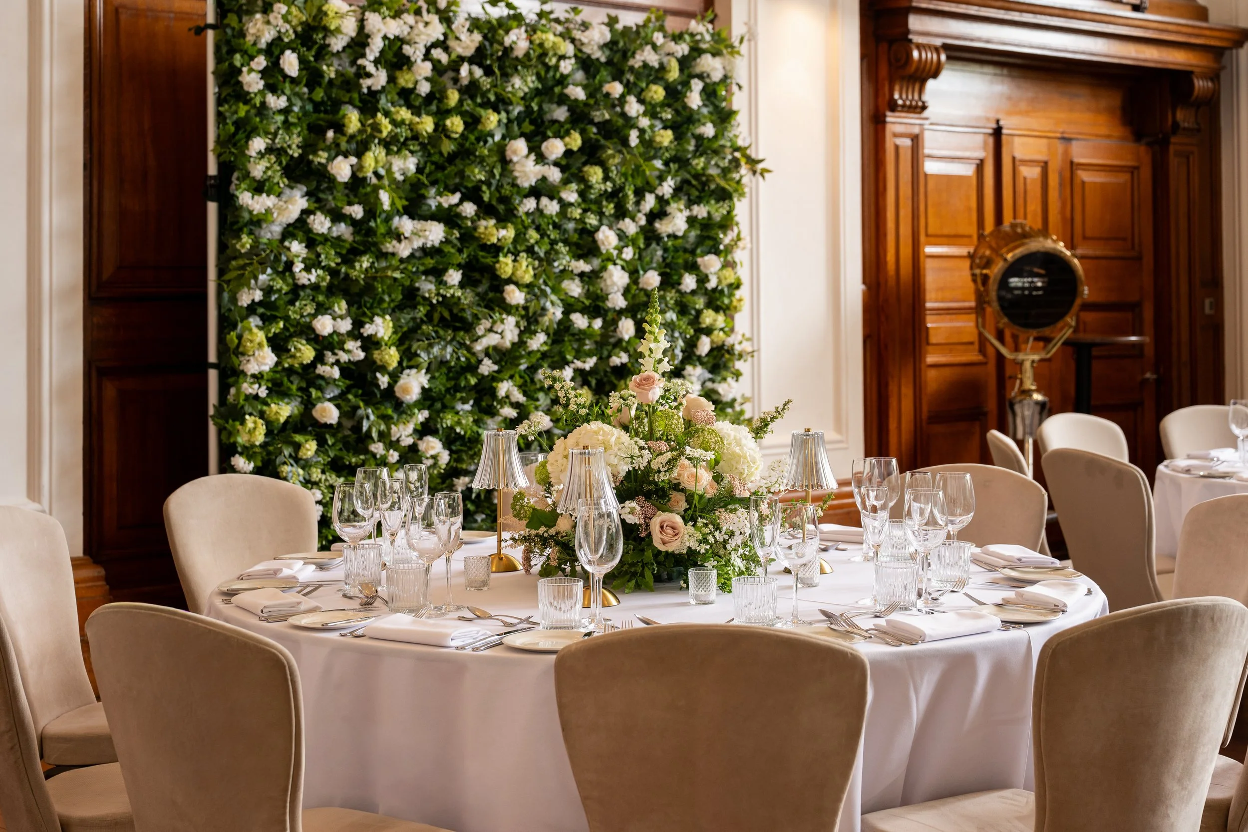 Private dinner luxury Flowers Town hall Hotel 4.jpg