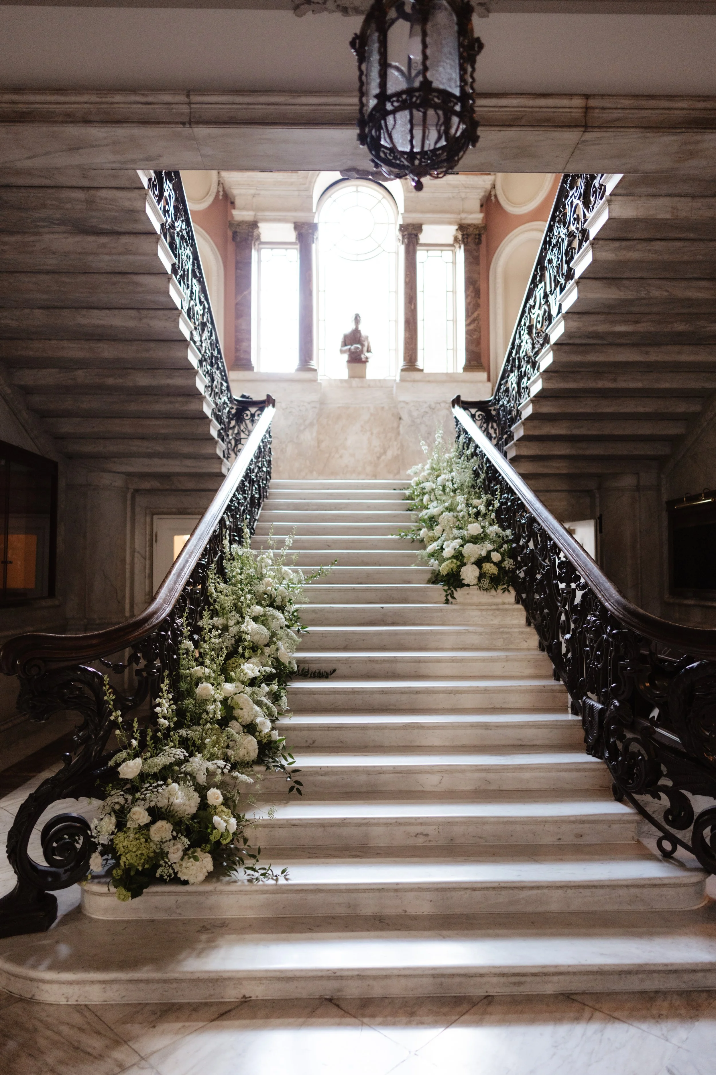 luxury-wedding-florist-london-indeco-flowers